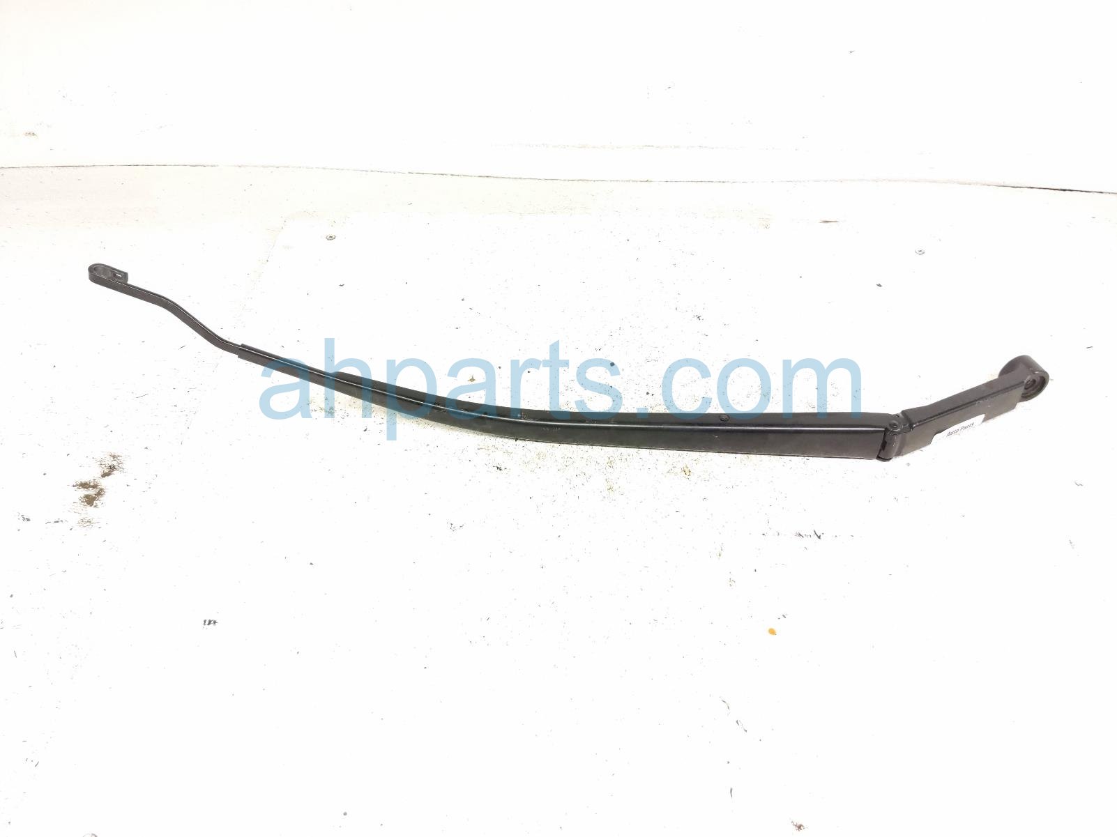 Toyota RH SIDE WINDSHIELD WIPER ARM