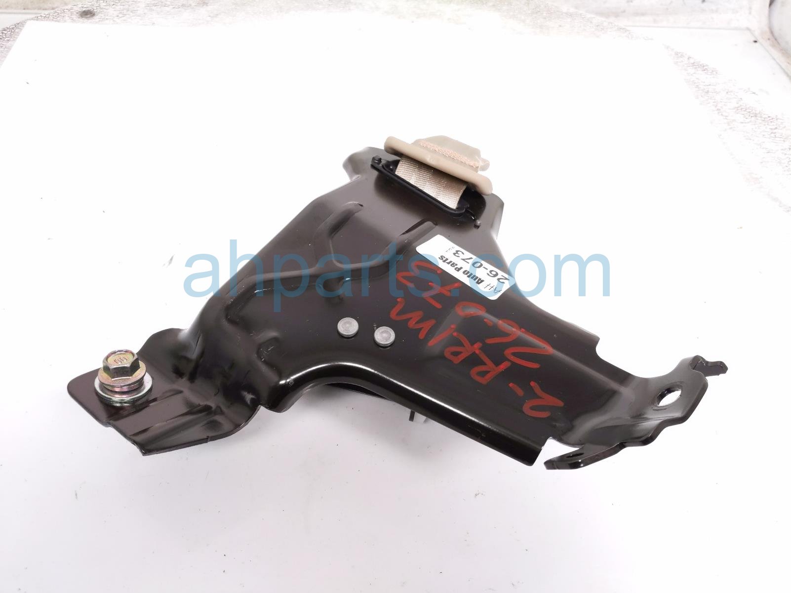 2016 Honda CR V Rear 2nd Row Mid Seat Belt Black 04827 T0G A00ZD Replacement 2016 Honda CR V Rear 2nd Row Mid Seat Belt Black 04827 T0G A00ZD Replacement thumbnail