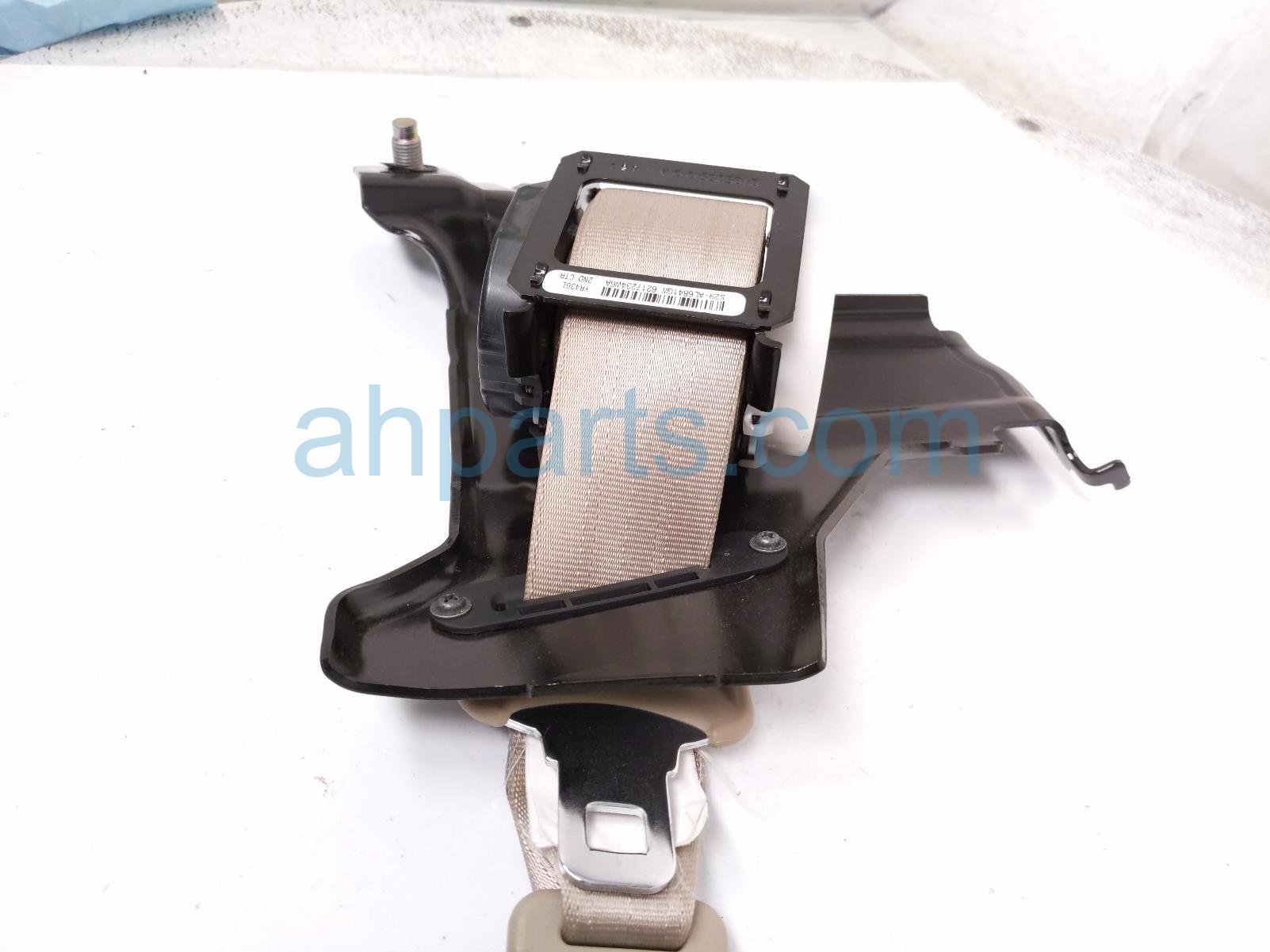 2016 Honda CR V Rear 2nd Row Mid Seat Belt Black 04827 T0G A00ZD Replacement 2016 Honda CR V Rear 2nd Row Mid Seat Belt Black 04827 T0G A00ZD Replacement thumbnail