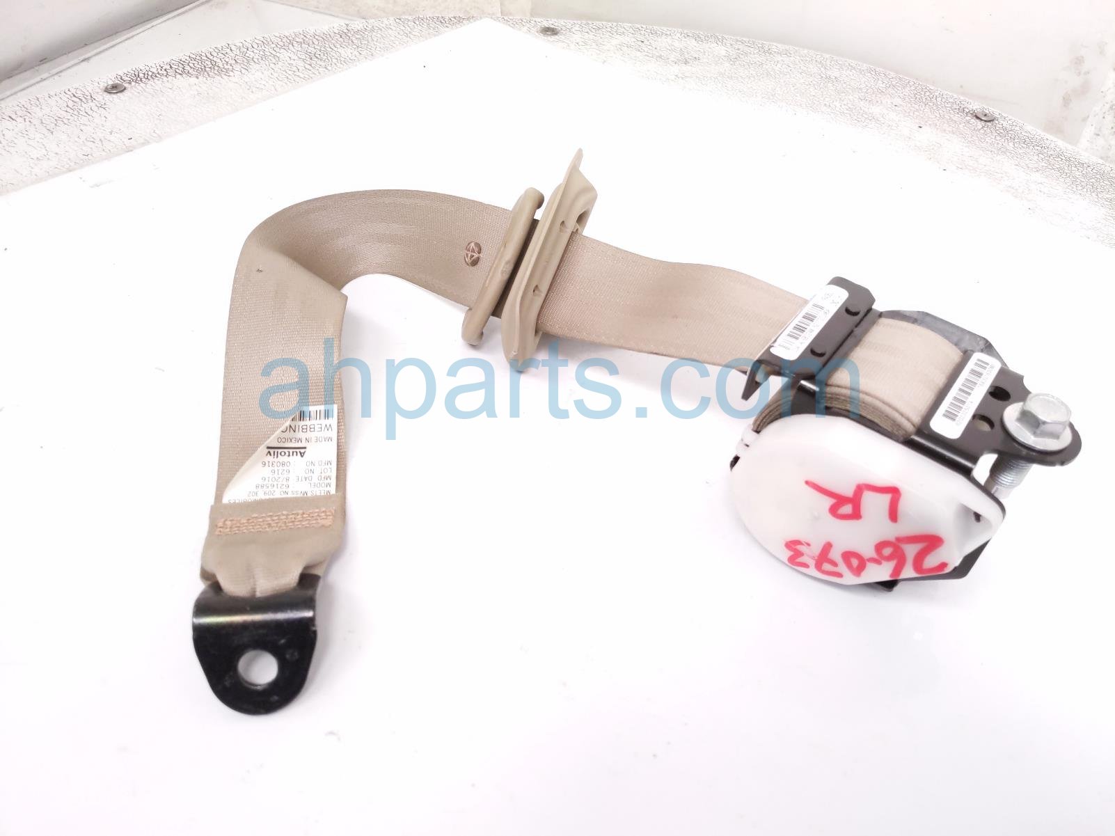 2016 Honda CR V Rear 2nd Row Driver Seat Belt Black 04828 T0G A00ZD Replacement 2016 Honda CR V Rear 2nd Row Driver Seat Belt Black 04828 T0G A00ZD Replacement thumbnail