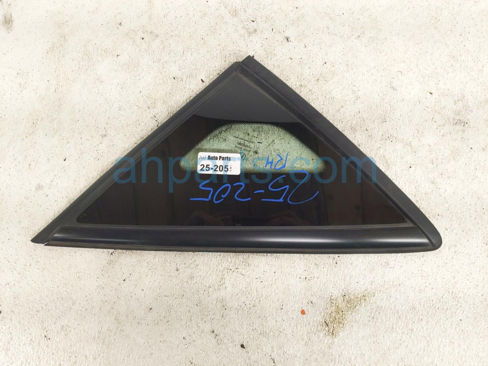 $49  RH QUARTER WINDOW GLASS