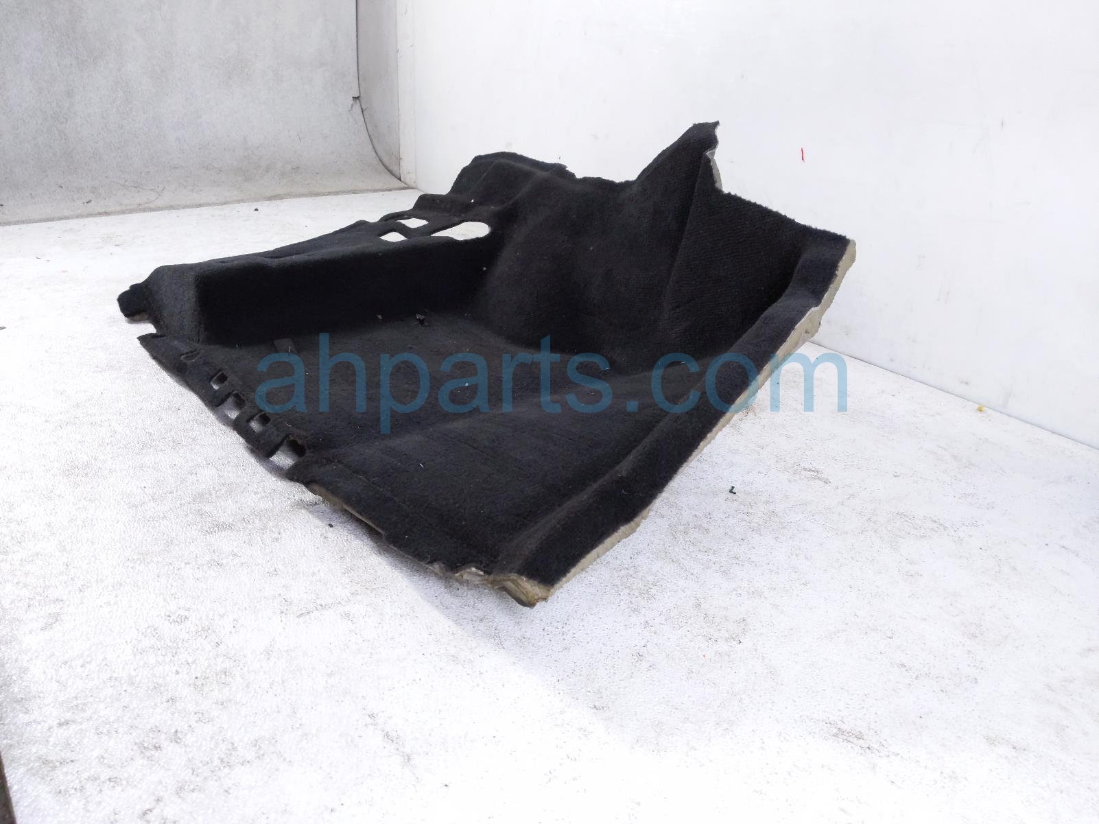 2020 Land Rover Range Rover Sport Ground Front Passenger Floor Carpet Black LR087538 Replacement 2020 Land Rover Range Rover Sport Ground Front Passenger Floor Carpet Black LR087538 Replacement thumbnail