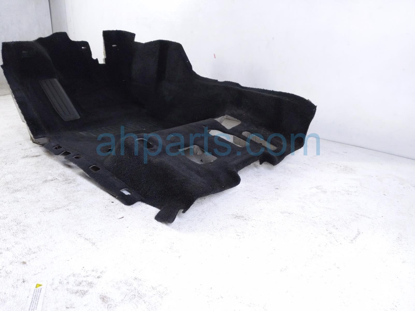 2020 Land Rover Range Rover Sport Ground Front Driver Floor Carpet Black LR087554 Replacement 2020 Land Rover Range Rover Sport Ground Front Driver Floor Carpet Black LR087554 Replacement thumbnail