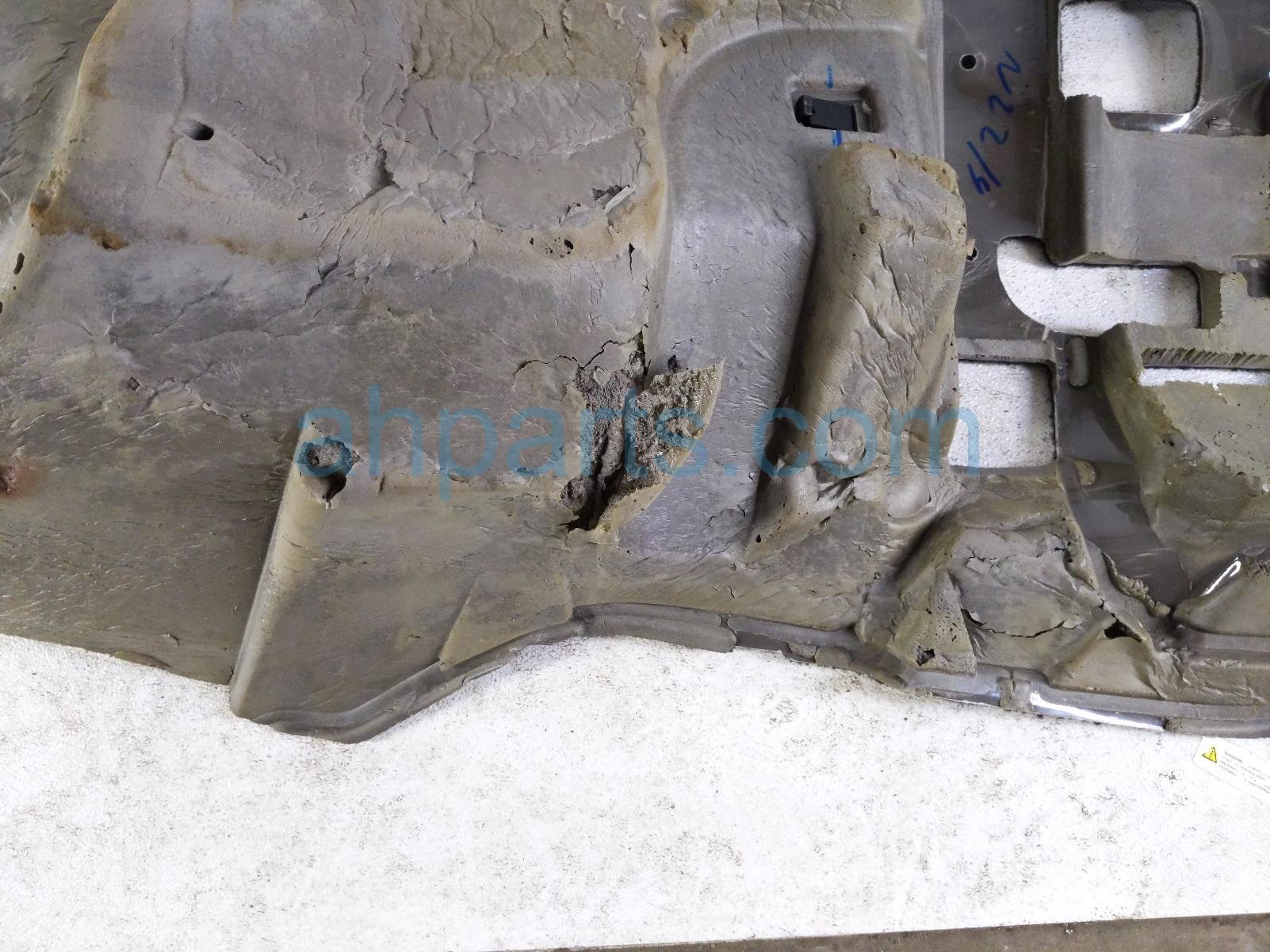 2020 Land Rover Range Rover Sport Ground Front Driver Floor Carpet Black LR087554 Replacement 2020 Land Rover Range Rover Sport Ground Front Driver Floor Carpet Black LR087554 Replacement thumbnail