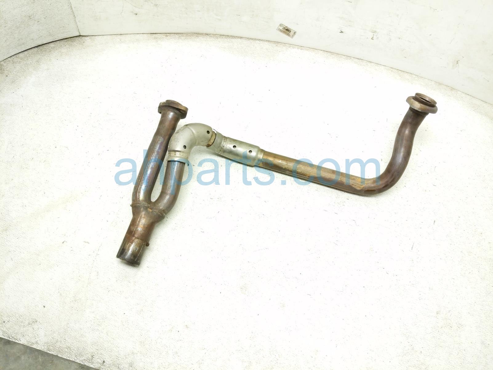 2017 Jeep Wrangler Exhaust Y Pipe 3.6l 4x4 68249083AA Replacement 2017 Jeep Wrangler Exhaust Y Pipe 3.6l 4x4 68249083AA Replacement thumbnail