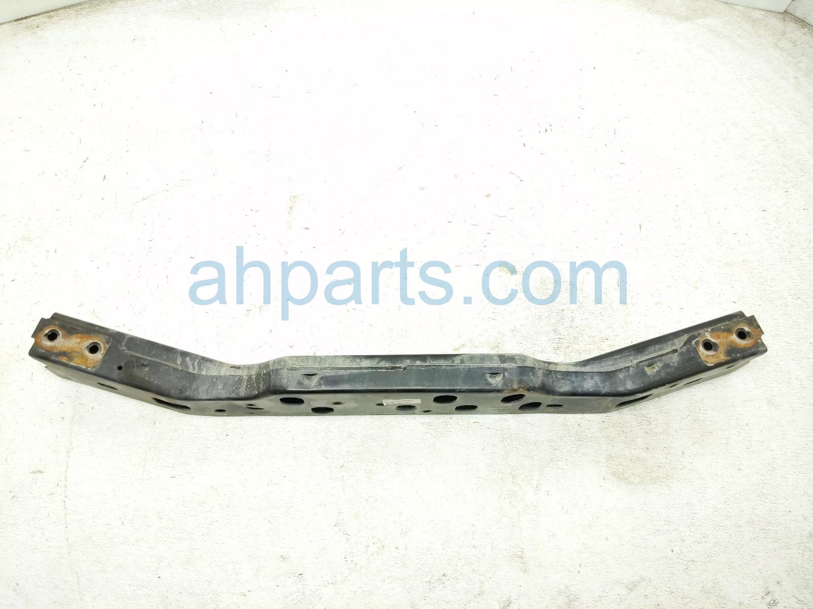 2017 Jeep Wrangler Engine/motor Mount Transmission Crossmember 4x4 3.6l 68156950AA Replacement 2017 Jeep Wrangler Engine/motor Mount Transmission Crossmember 4x4 3.6l 68156950AA Replacement thumbnail