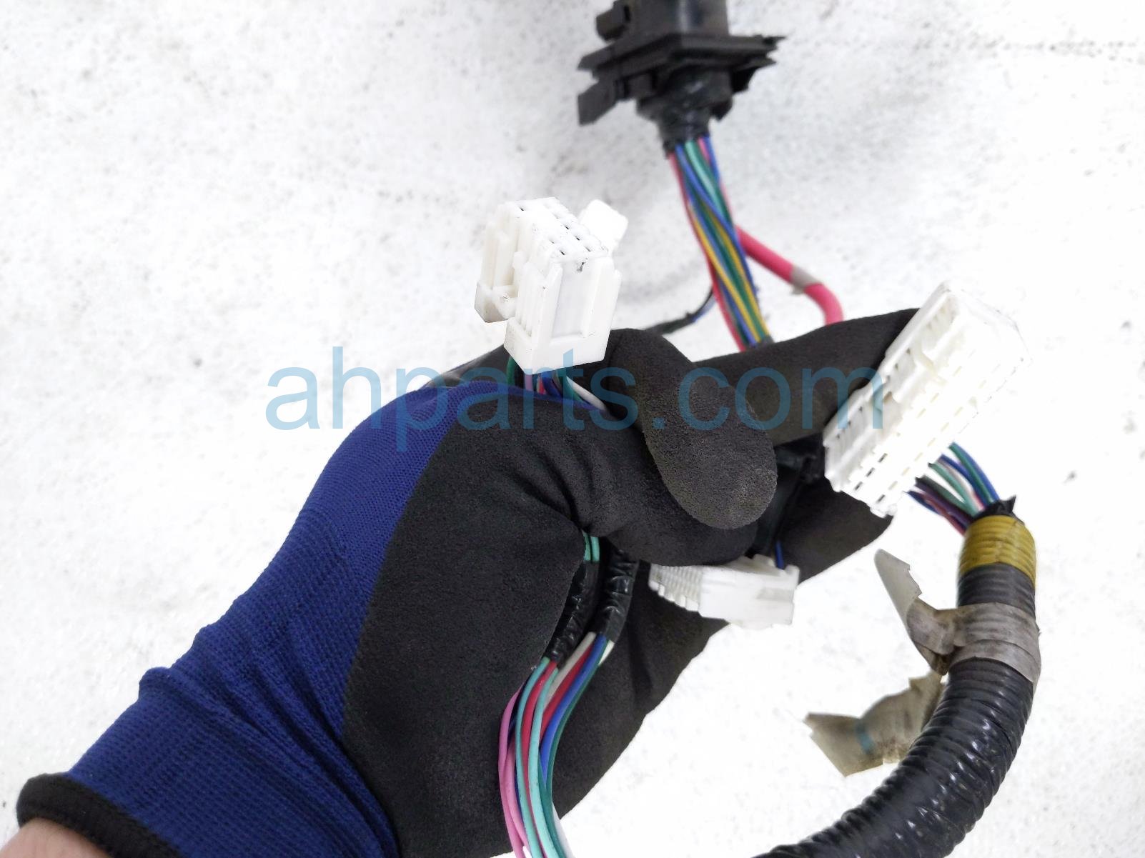 2017 Nissan Pathfinder Front Bumper Wire Harness Sv 24033 9PJ0A Replacement 2017 Nissan Pathfinder Front Bumper Wire Harness Sv 24033 9PJ0A Replacement thumbnail