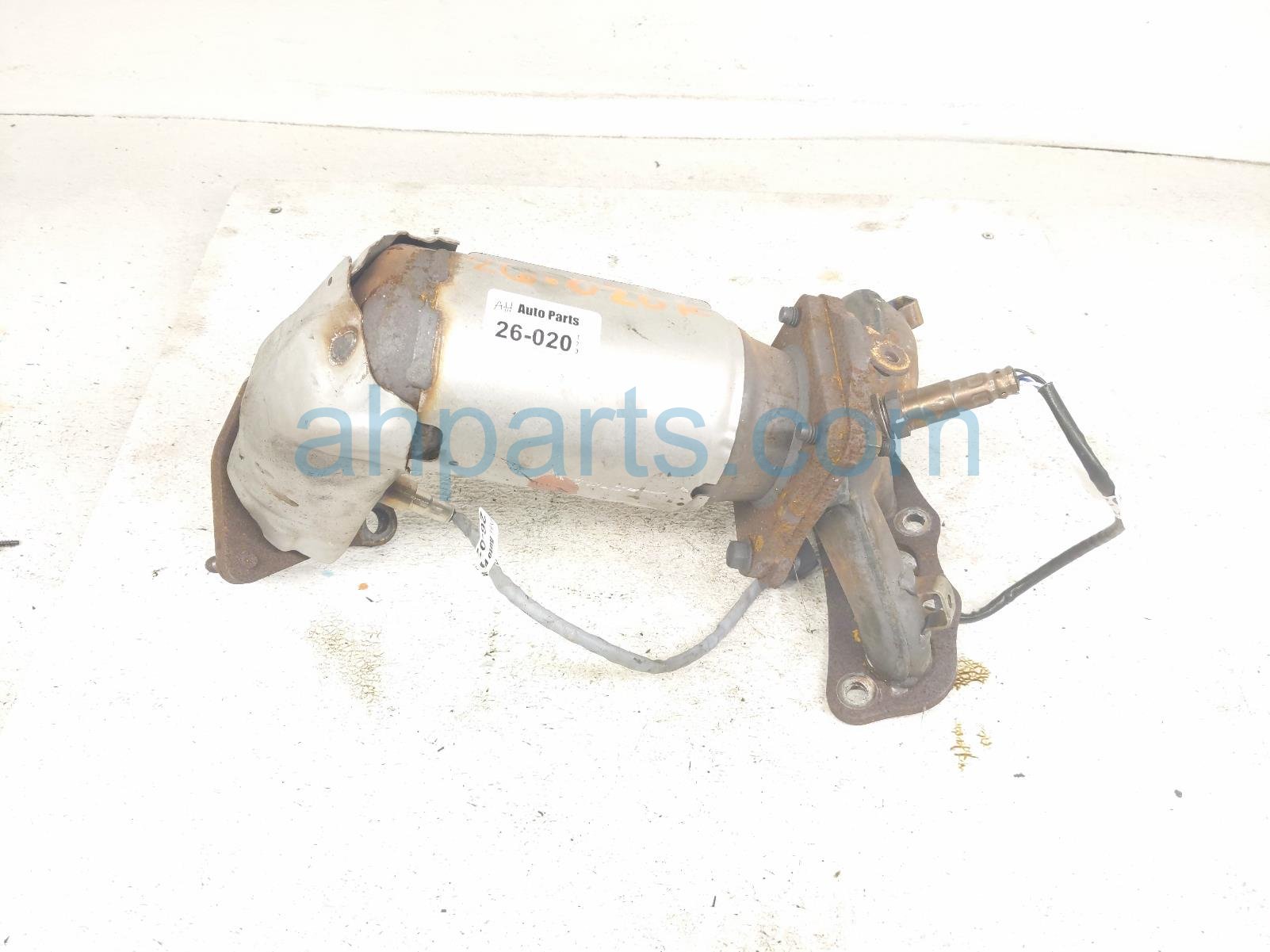 Nissan RH EXHAUST MANIFOLD W/CONV-3.5L