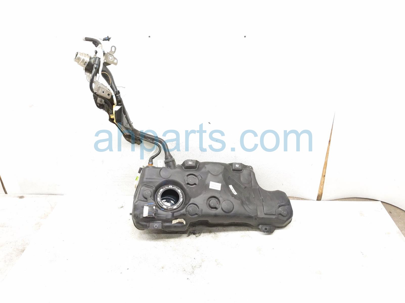 Volkswagen GAS / FUEL TANK