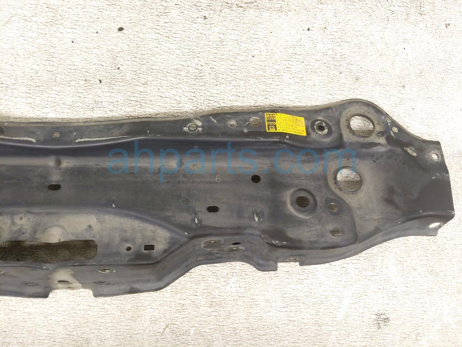 2007 Lexus Ls460 Core Radiator Support Upper Tie Bar 53216 50060 Replacement 2007 Lexus Ls460 Core Radiator Support Upper Tie Bar 53216 50060 Replacement thumbnail