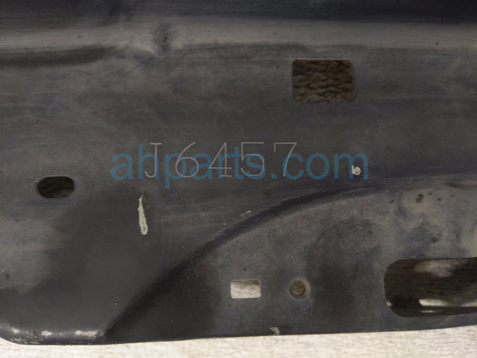 2007 Lexus Ls460 Core Radiator Support Upper Tie Bar 53216 50060 Replacement 2007 Lexus Ls460 Core Radiator Support Upper Tie Bar 53216 50060 Replacement thumbnail