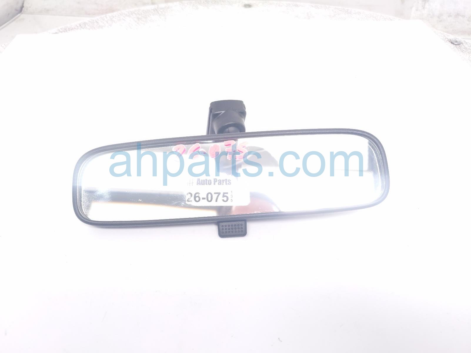 Toyota INSIDE / INTERIOR REAR VIEW MIRROR