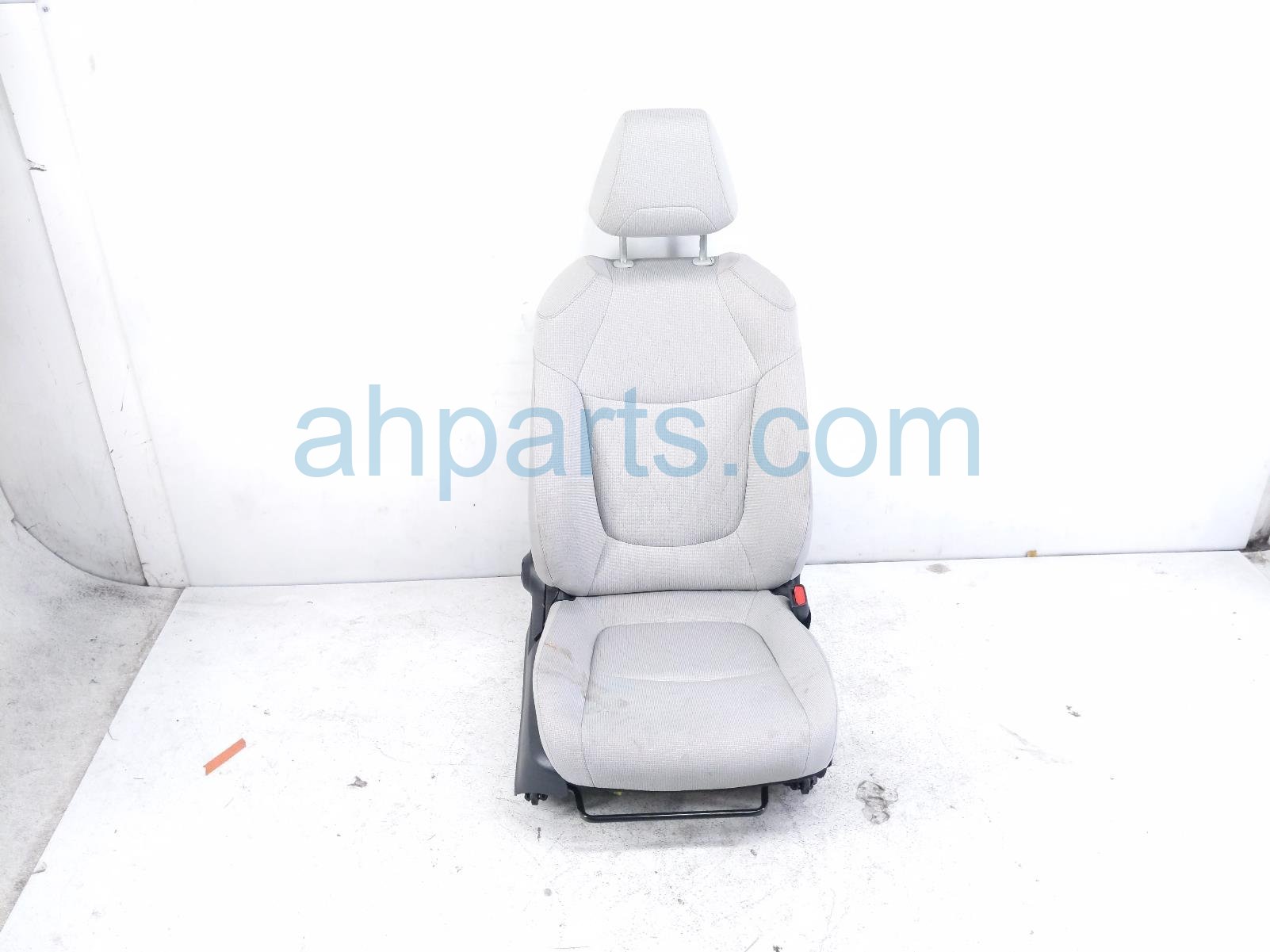 Toyota FR/RH SEAT - GREY - W/ AIRBAG