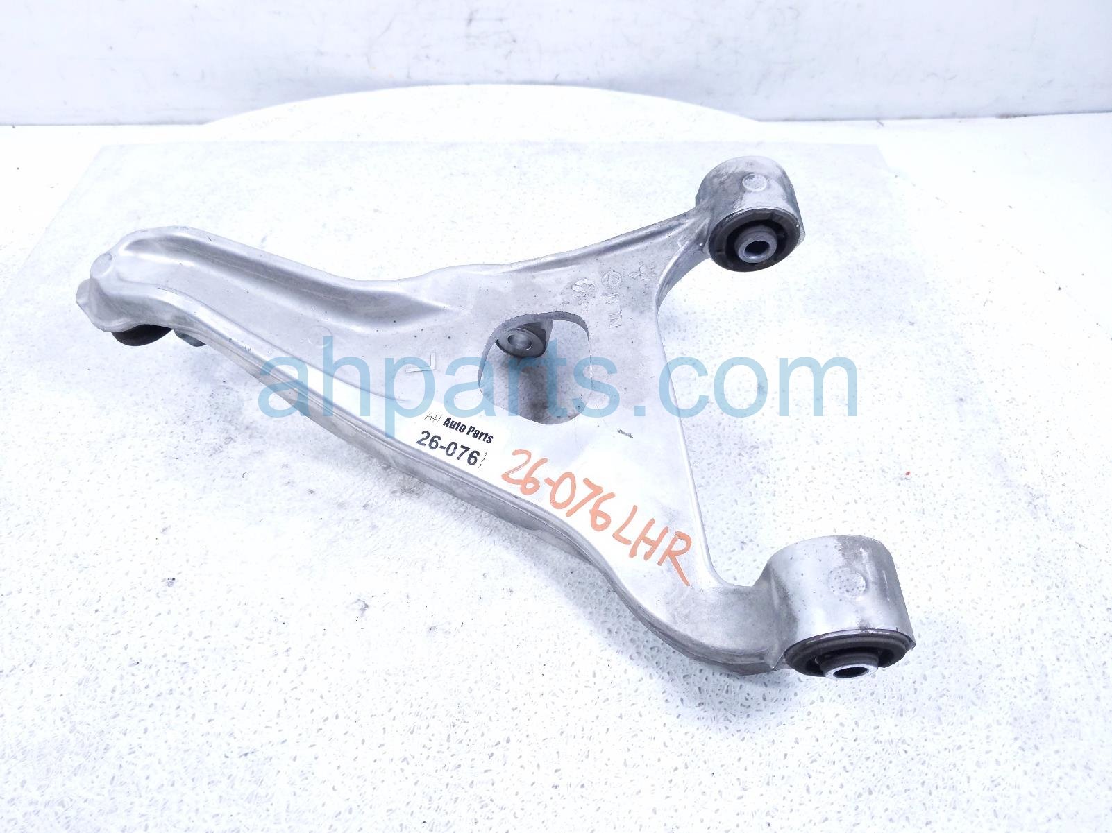 2023 Nissan Rogue Rear Driver Upper Control Arm 55502 6RR0B Replacement 2023 Nissan Rogue Rear Driver Upper Control Arm 55502 6RR0B Replacement thumbnail