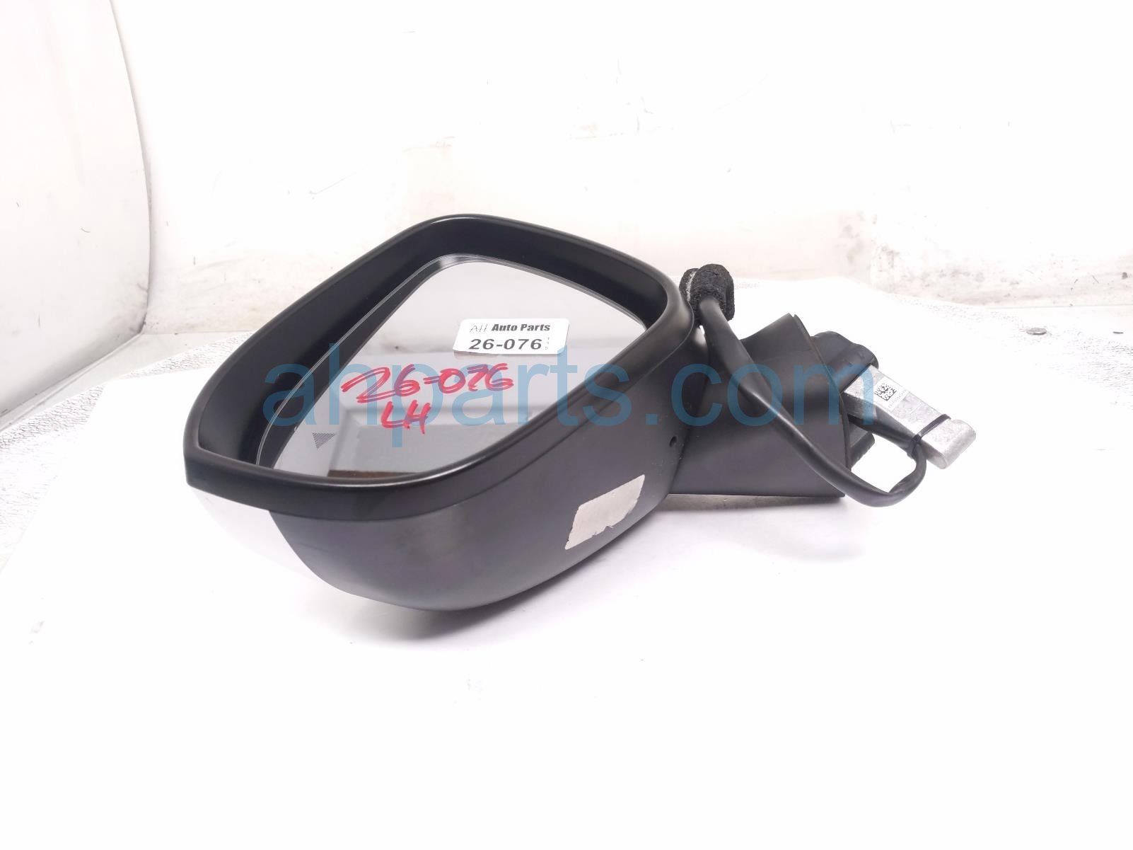 2023 Nissan Rogue Rear Driver Side View Mirror White 96302 6RR1B Replacement 2023 Nissan Rogue Rear Driver Side View Mirror White 96302 6RR1B Replacement thumbnail