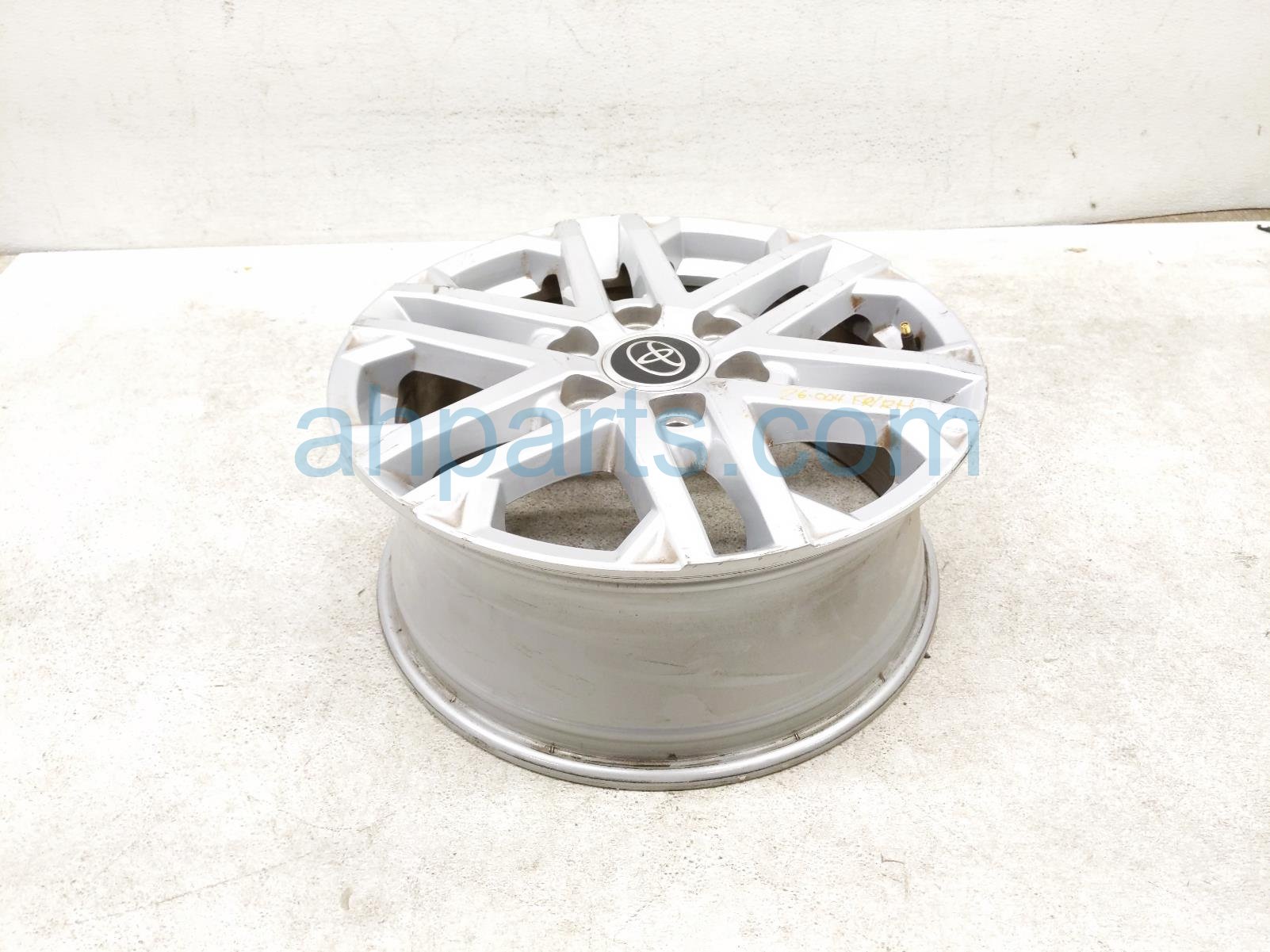 $249 Toyota FR/RH WHEEL / RIM