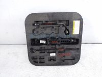 Toyota 2 TOOLS + SCISSOR JACK W/FOAM HOLDER Toyota 2 TOOLS + SCISSOR JACK W/FOAM HOLDER
