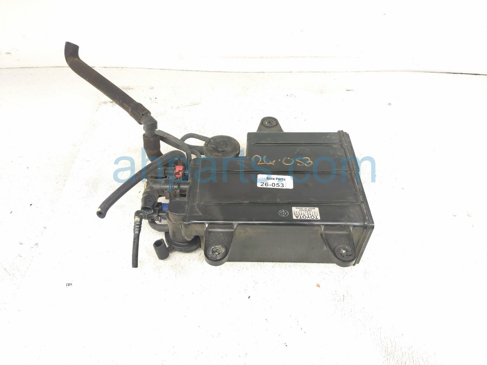 2001 Lexus Ls430 Fuel Vapor Charcoal Canister 77740 50092 Replacement 2001 Lexus Ls430 Fuel Vapor Charcoal Canister 77740 50092 Replacement thumbnail