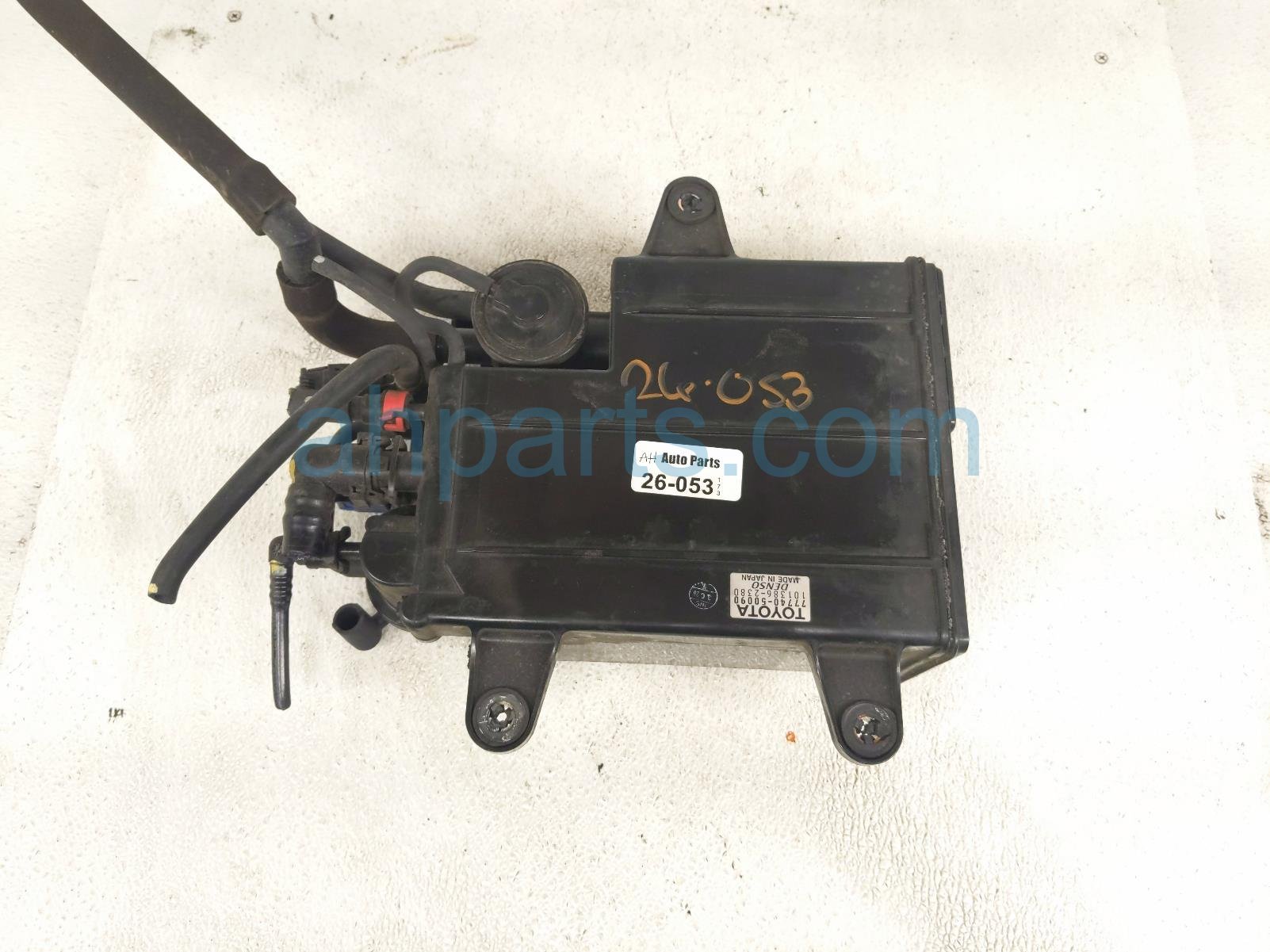 2001 Lexus Ls430 Fuel Vapor Charcoal Canister 77740 50092 Replacement 2001 Lexus Ls430 Fuel Vapor Charcoal Canister 77740 50092 Replacement thumbnail