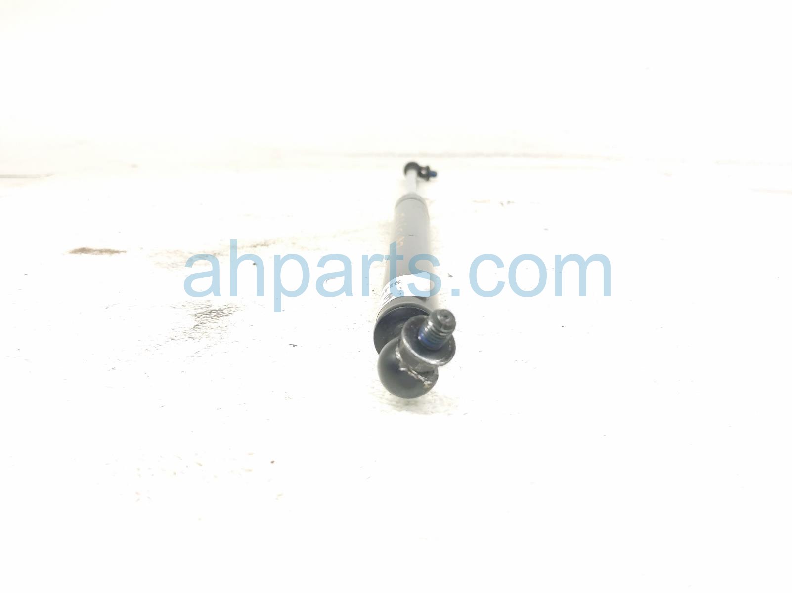2001 Lexus Ls430 Driver Hood Strut / Lift Cylinder 53450 59045 Replacement 2001 Lexus Ls430 Driver Hood Strut / Lift Cylinder 53450 59045 Replacement thumbnail
