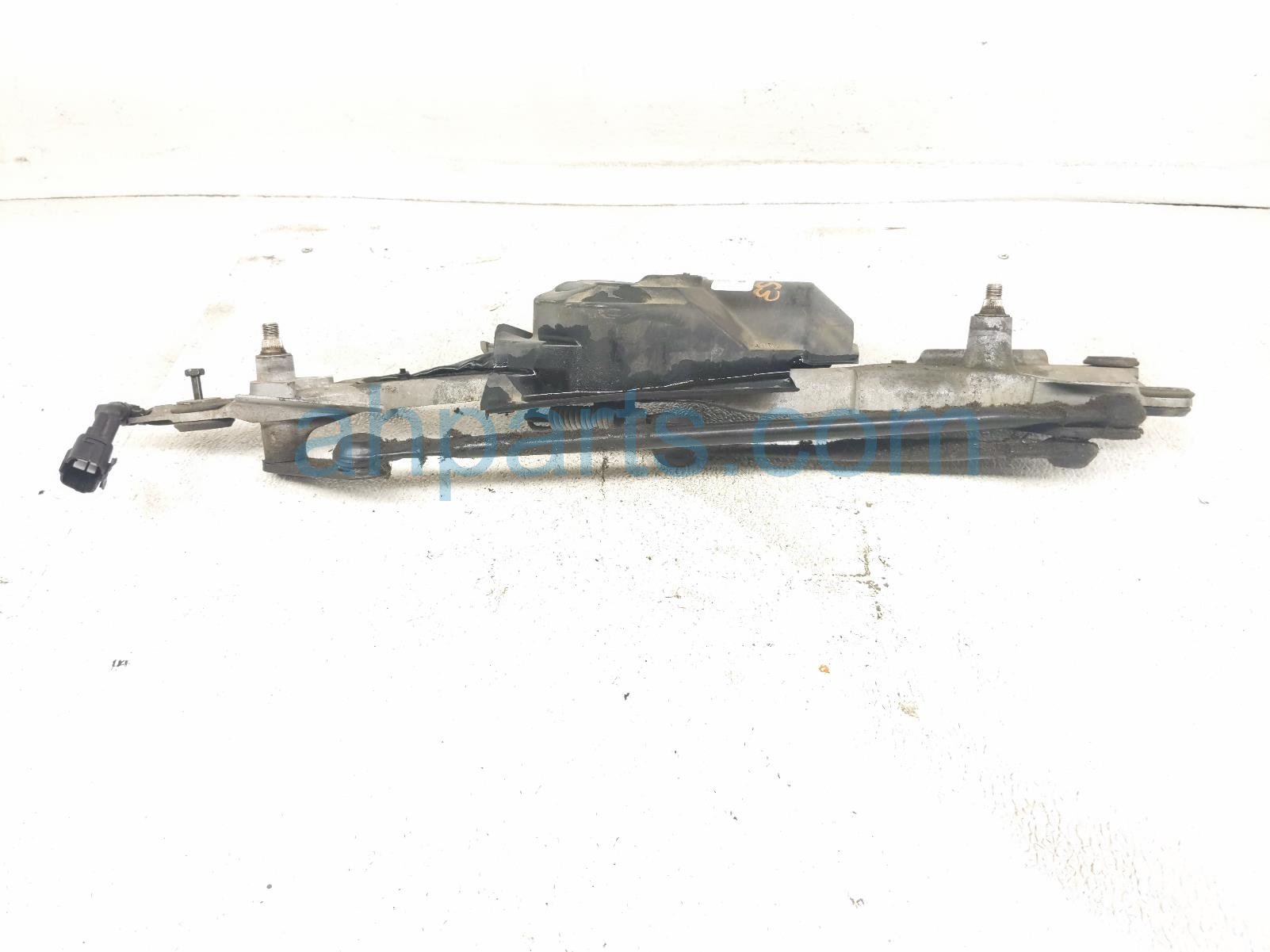 2001 Lexus Ls430 Front Arms Frt Windshield Wiper Motor & Linkage 85150 50110 Replacement 2001 Lexus Ls430 Front Arms Frt Windshield Wiper Motor & Linkage 85150 50110 Replacement thumbnail