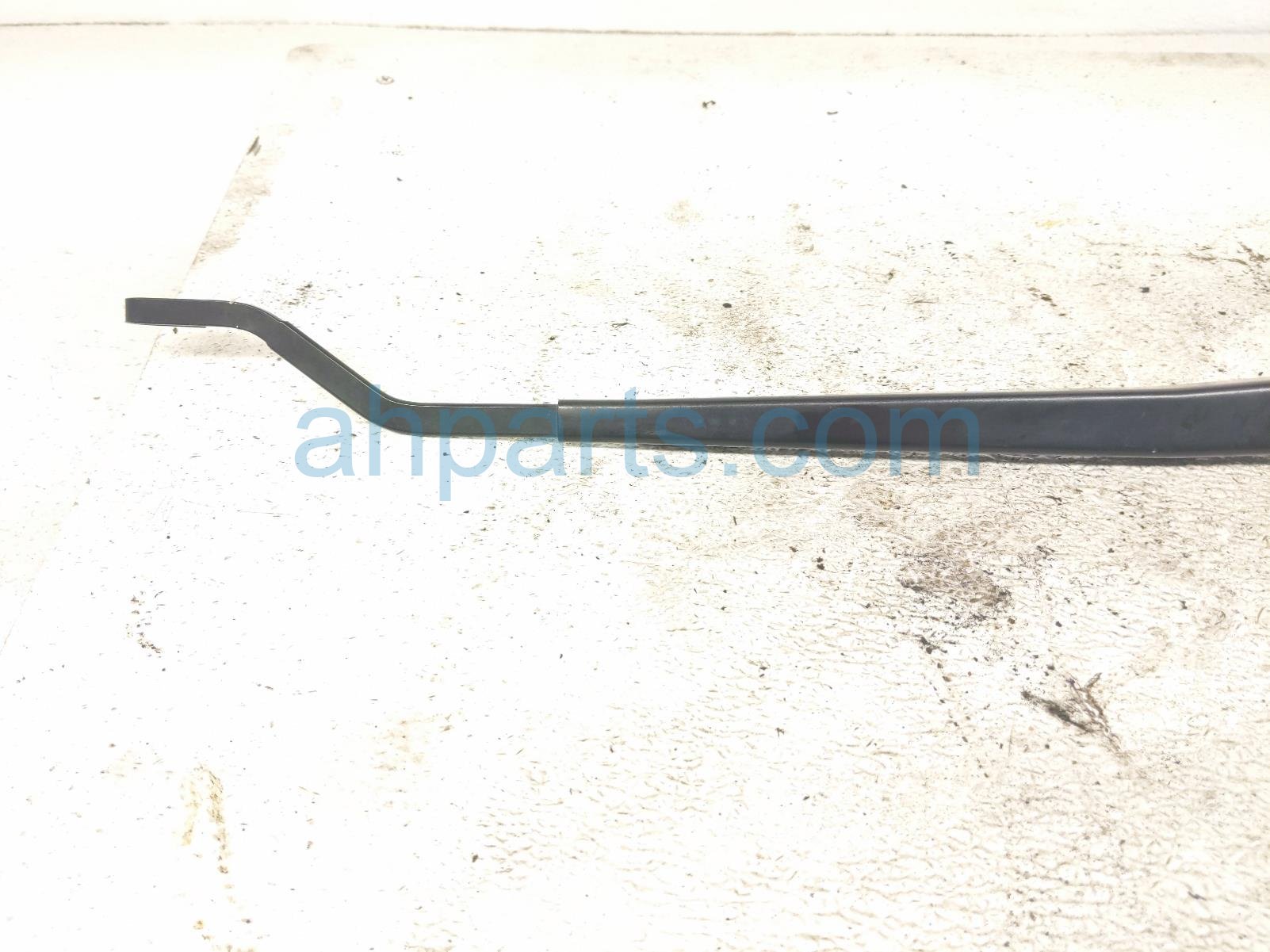 2001 Lexus Ls430 Passenger Windshield Wiper Arm 85211 50100 Replacement 2001 Lexus Ls430 Passenger Windshield Wiper Arm 85211 50100 Replacement thumbnail