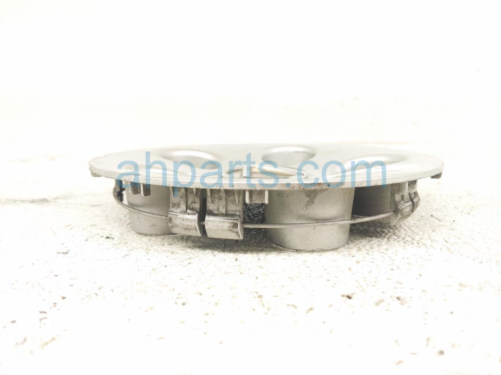 2001 Lexus Ls430 Wheel Center Cap 42603 50230 Replacement 2001 Lexus Ls430 Wheel Center Cap 42603 50230 Replacement thumbnail