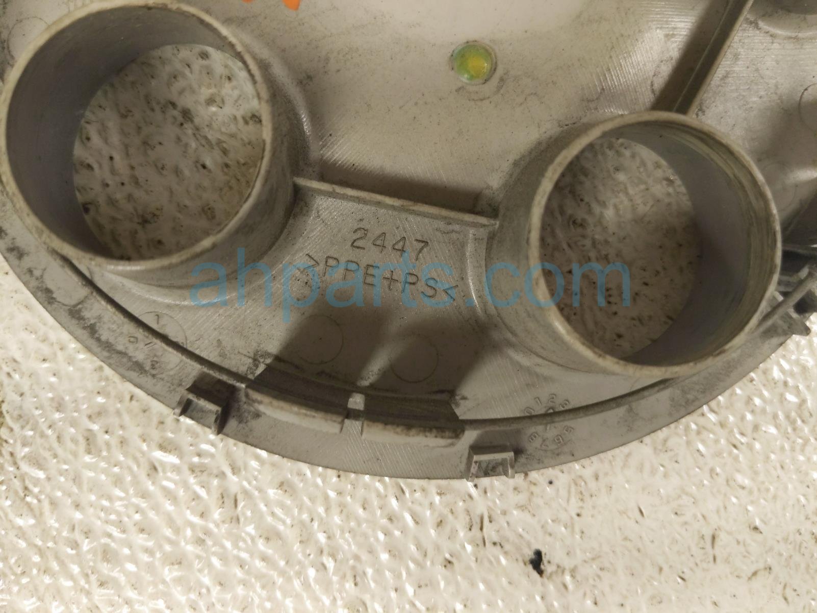 2001 Lexus Ls430 Wheel Center Cap 42603 50230 Replacement 2001 Lexus Ls430 Wheel Center Cap 42603 50230 Replacement thumbnail