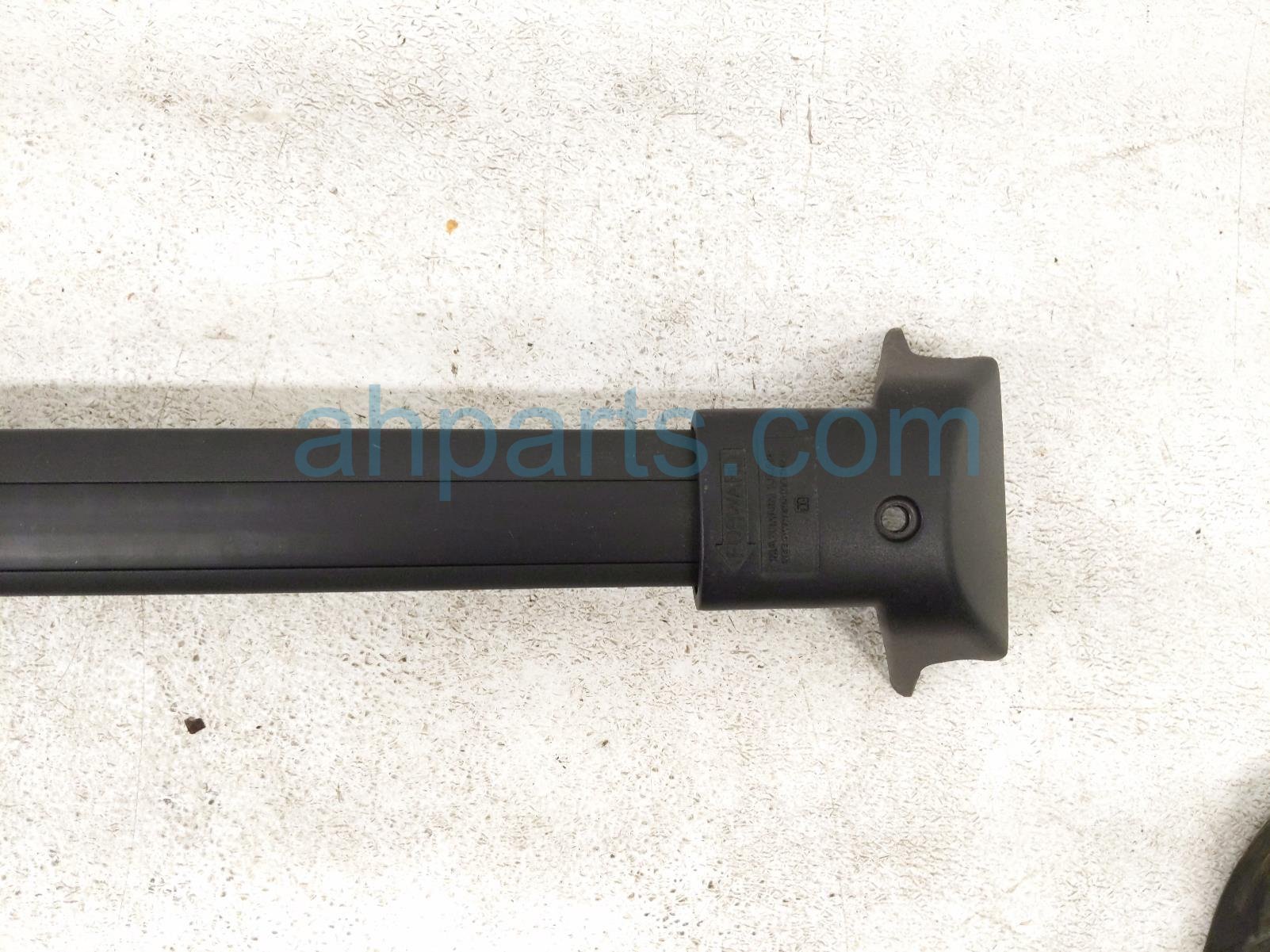 2025 Ford Explorer Luggage Roof Rack Crossbars Blk LB5Z 7855100 AC Replacement 2025 Ford Explorer Luggage Roof Rack Crossbars Blk LB5Z 7855100 AC Replacement thumbnail