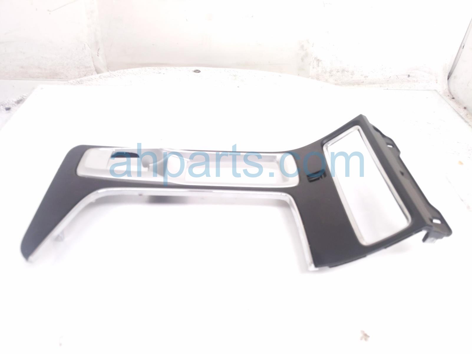 2023 Subaru Ascent Center Console Shifter Bezel Blk 92121XC08B Replacement 2023 Subaru Ascent Center Console Shifter Bezel Blk 92121XC08B Replacement thumbnail