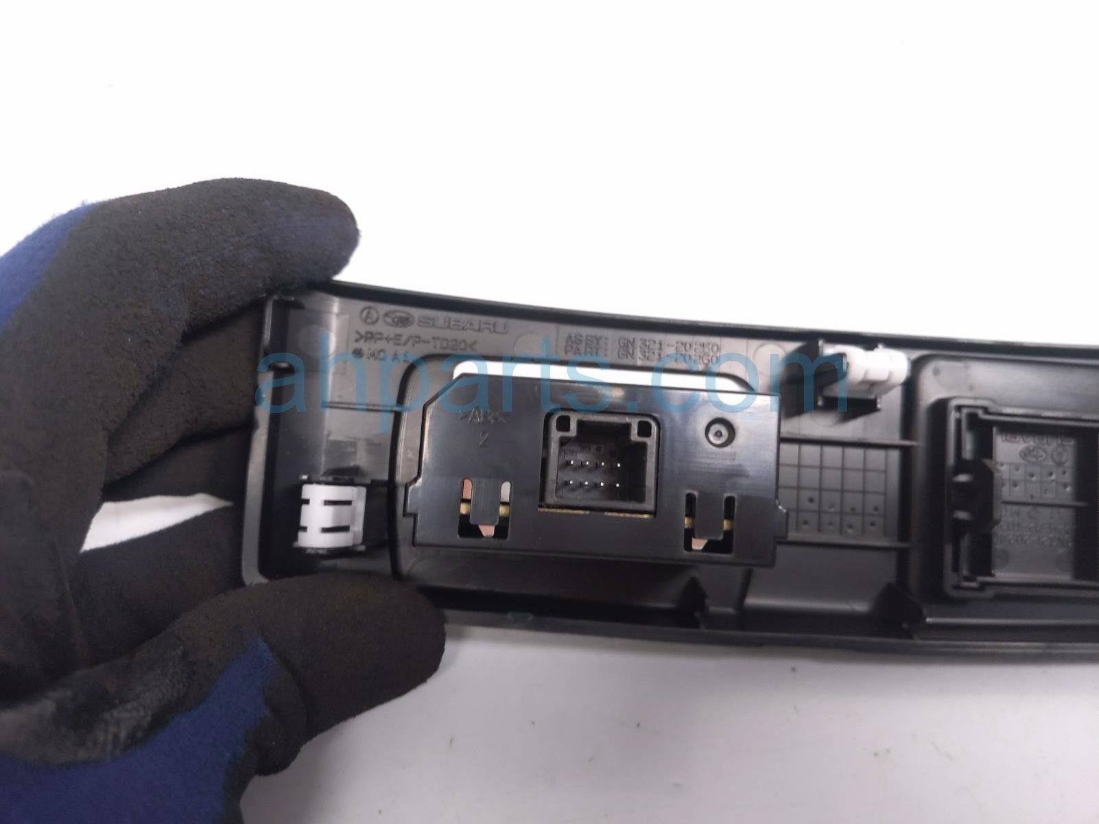 2023 Subaru Ascent Dual Usb Charging Port Assy 86257AN420 Replacement 2023 Subaru Ascent Dual Usb Charging Port Assy 86257AN420 Replacement thumbnail