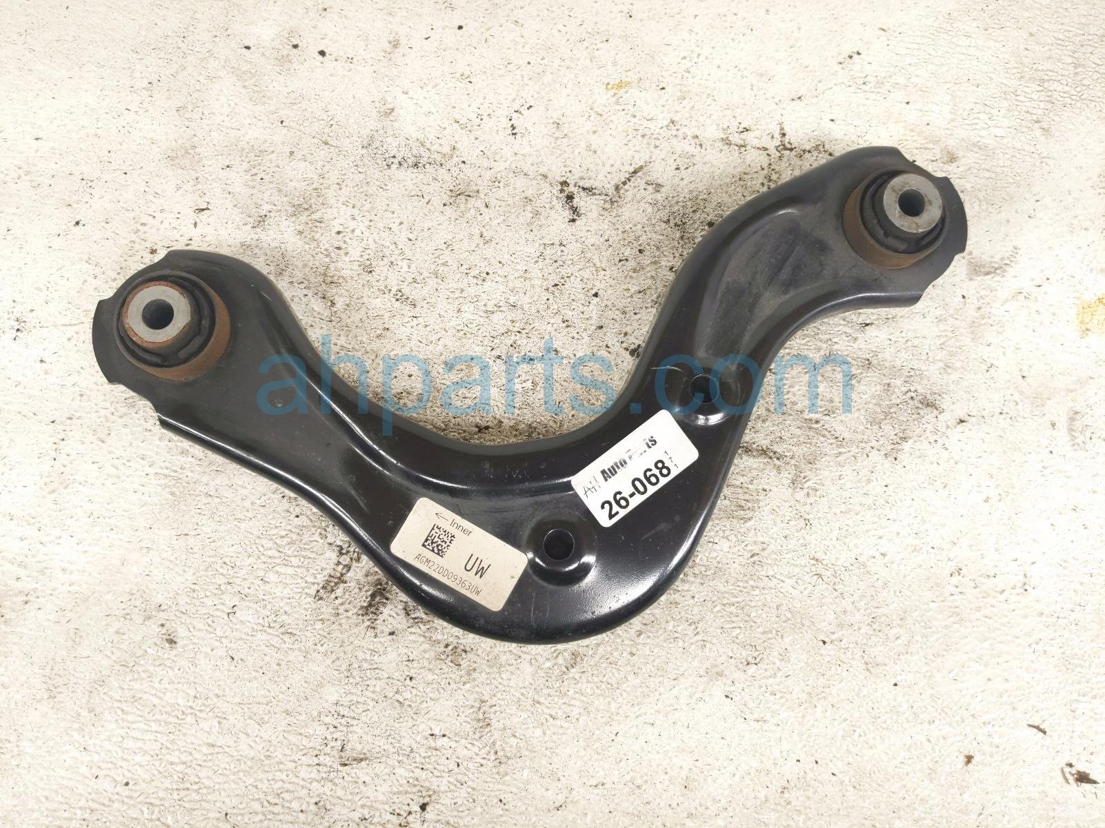 Acura RR/LH UPPER CONTROL ARM -