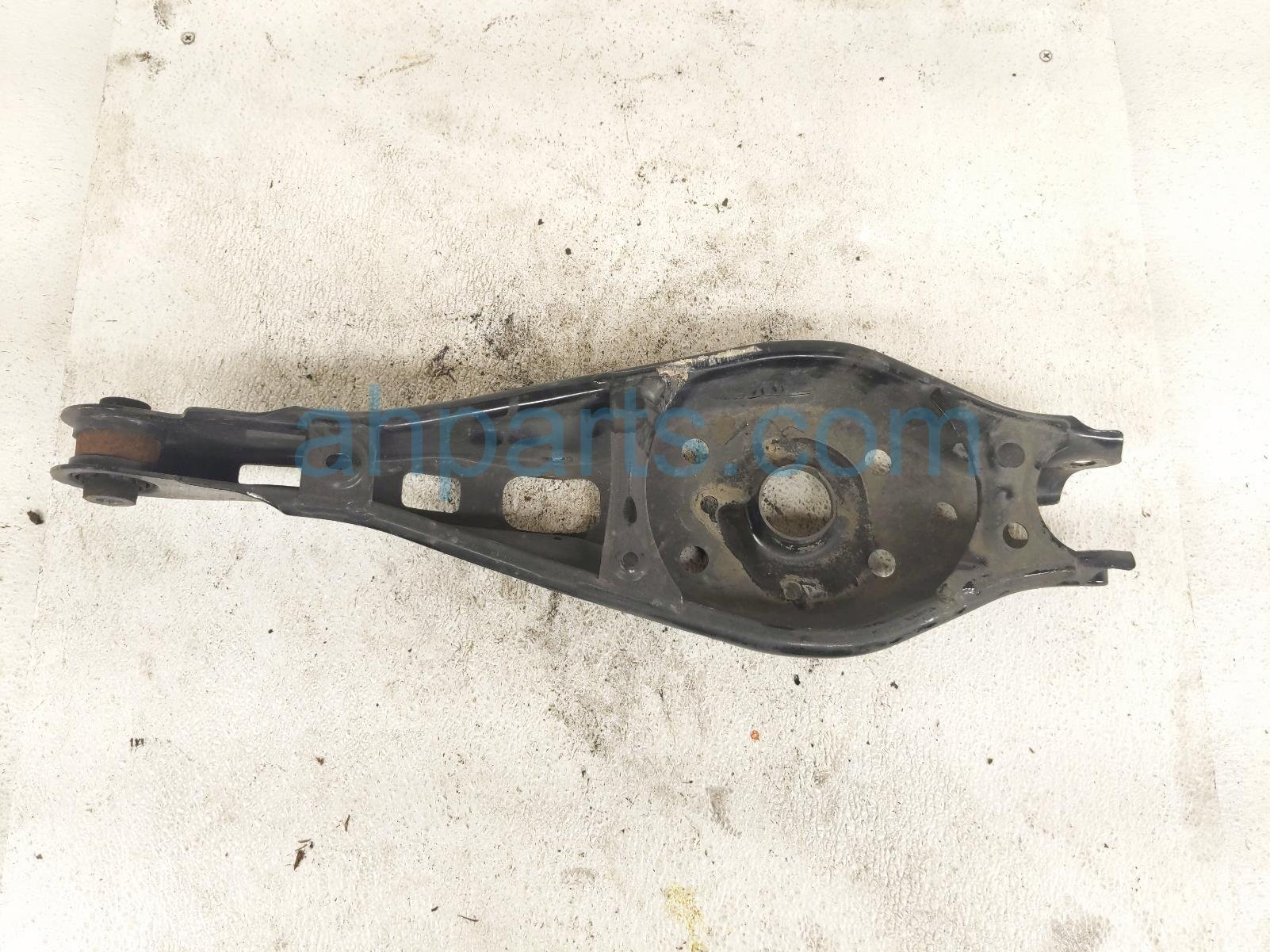 Acura RR/LH SPRING SEAT LOWER CONTROL ARM