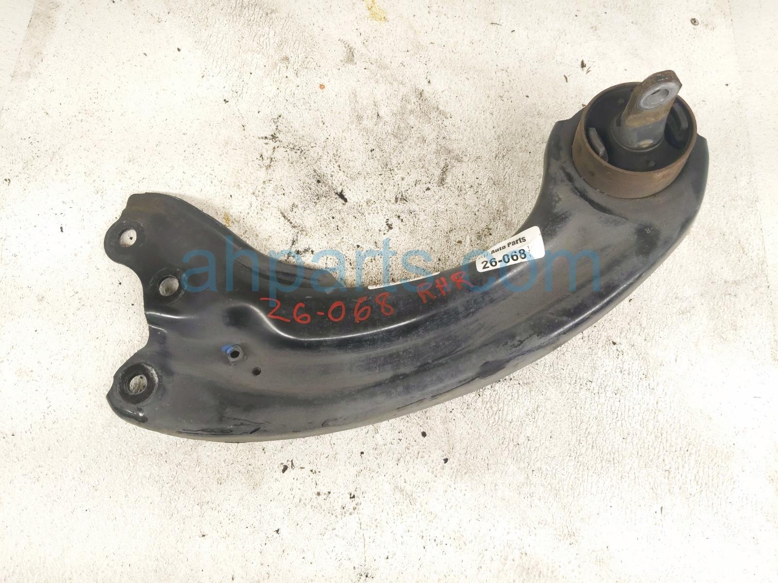 Acura RR/RH TRAILING LOWER CONTROL ARM
