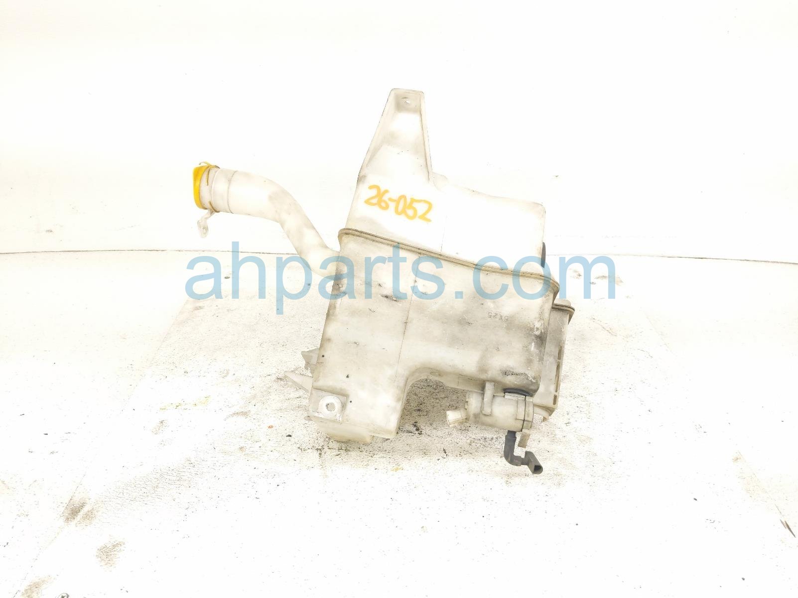 2017 Subaru WRX Windshield Washer Reservoir W/pump 86631VA000 Replacement 2017 Subaru WRX Windshield Washer Reservoir W/pump 86631VA000 Replacement thumbnail