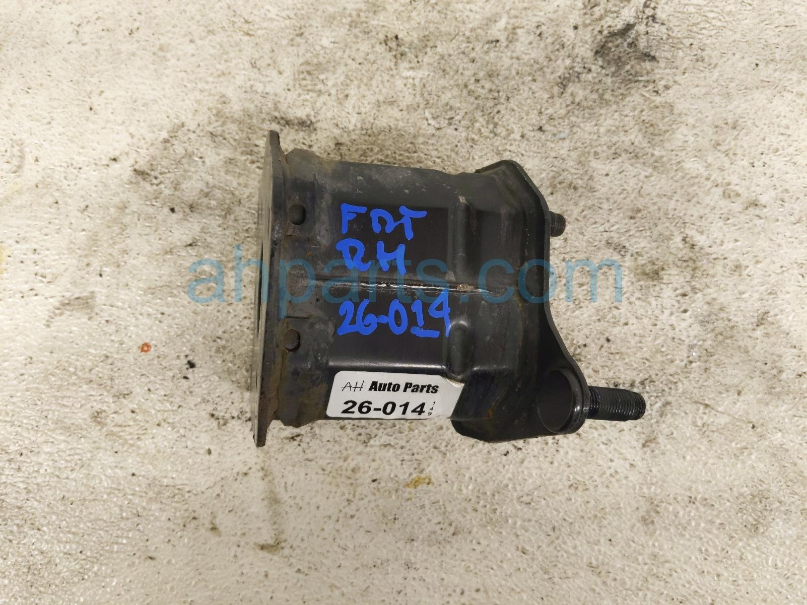 $49 Toyota FR/RH BUMPER EXTENSION MOUNT BRKT