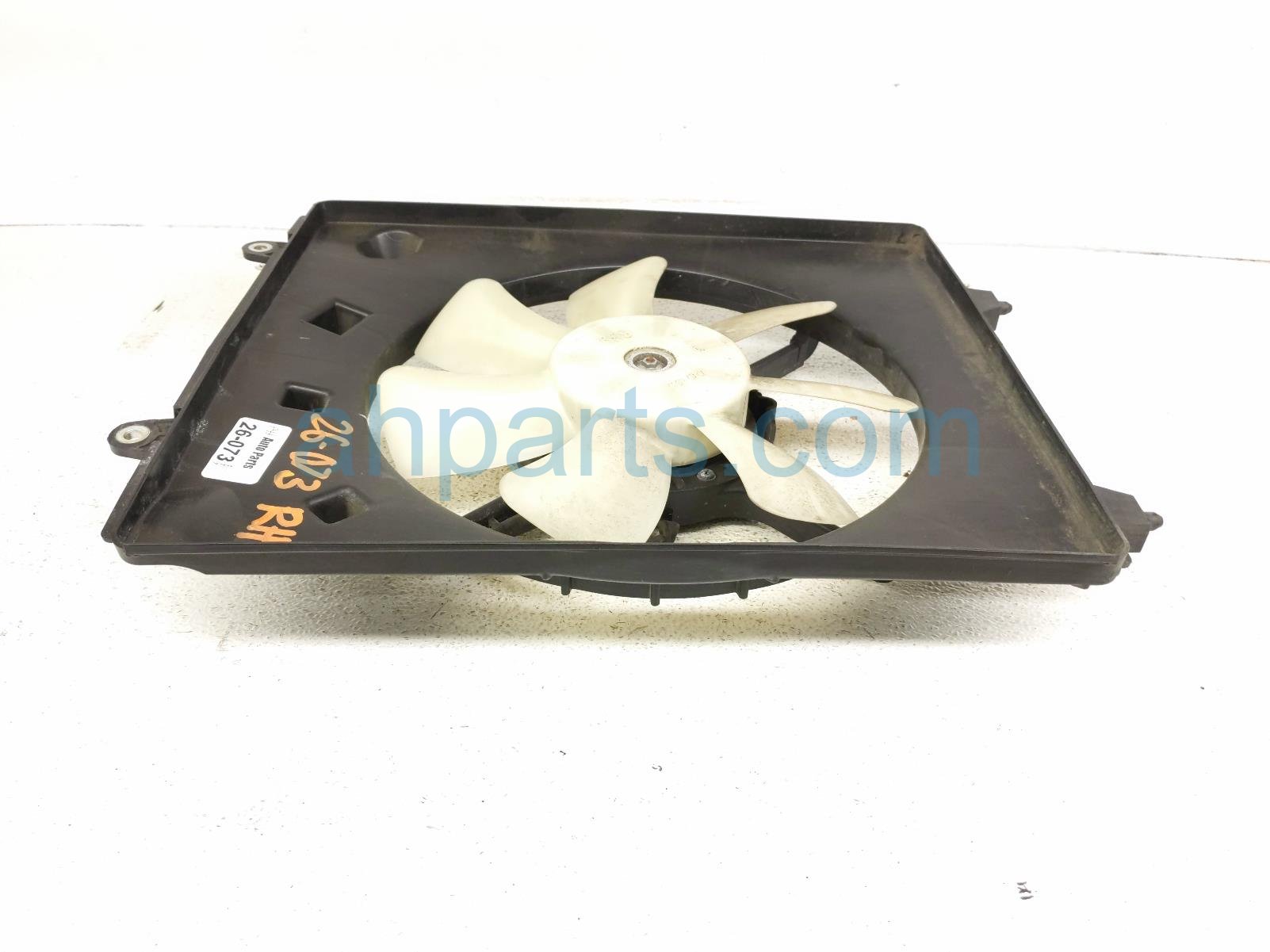 2016 Honda CR V Cooling Ac Condenser Fan Assembly Right 38611 RMX A51 Replacement 2016 Honda CR V Cooling Ac Condenser Fan Assembly Right 38611 RMX A51 Replacement thumbnail