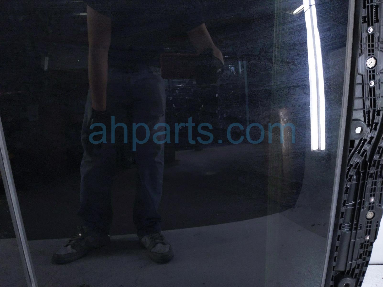 2023 Nissan Rogue Cut Panoramic Sunroof Assembly 91306 6RA0A Replacement 2023 Nissan Rogue Cut Panoramic Sunroof Assembly 91306 6RA0A Replacement thumbnail