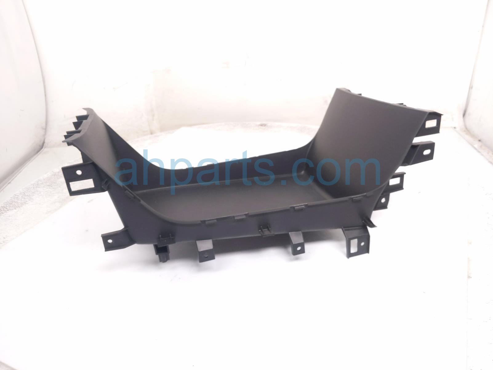 2023 Nissan Rogue Center Console Storage Box blk 96913 6RR0A Replacement 2023 Nissan Rogue Center Console Storage Box blk 96913 6RR0A Replacement thumbnail