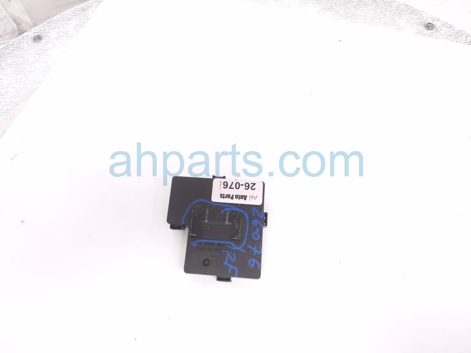 2023 Nissan Rogue Smart Keyless Control Module Sv 285E1 6RR1E Replacement 2023 Nissan Rogue Smart Keyless Control Module Sv 285E1 6RR1E Replacement thumbnail