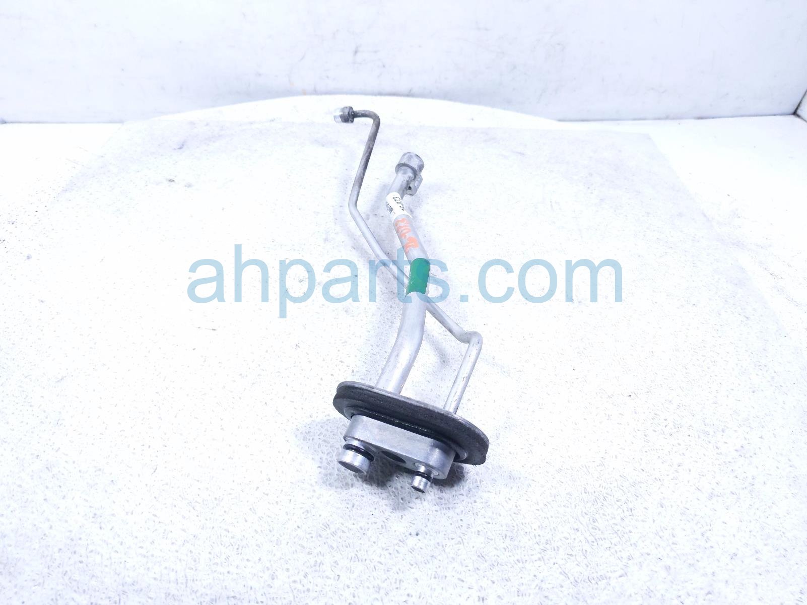 2016 Honda CR V Ac Hose Line A/c Refrigerant Firewall Pipe 80320 T1W A01 Replacement 2016 Honda CR V Ac Hose Line A/c Refrigerant Firewall Pipe 80320 T1W A01 Replacement thumbnail