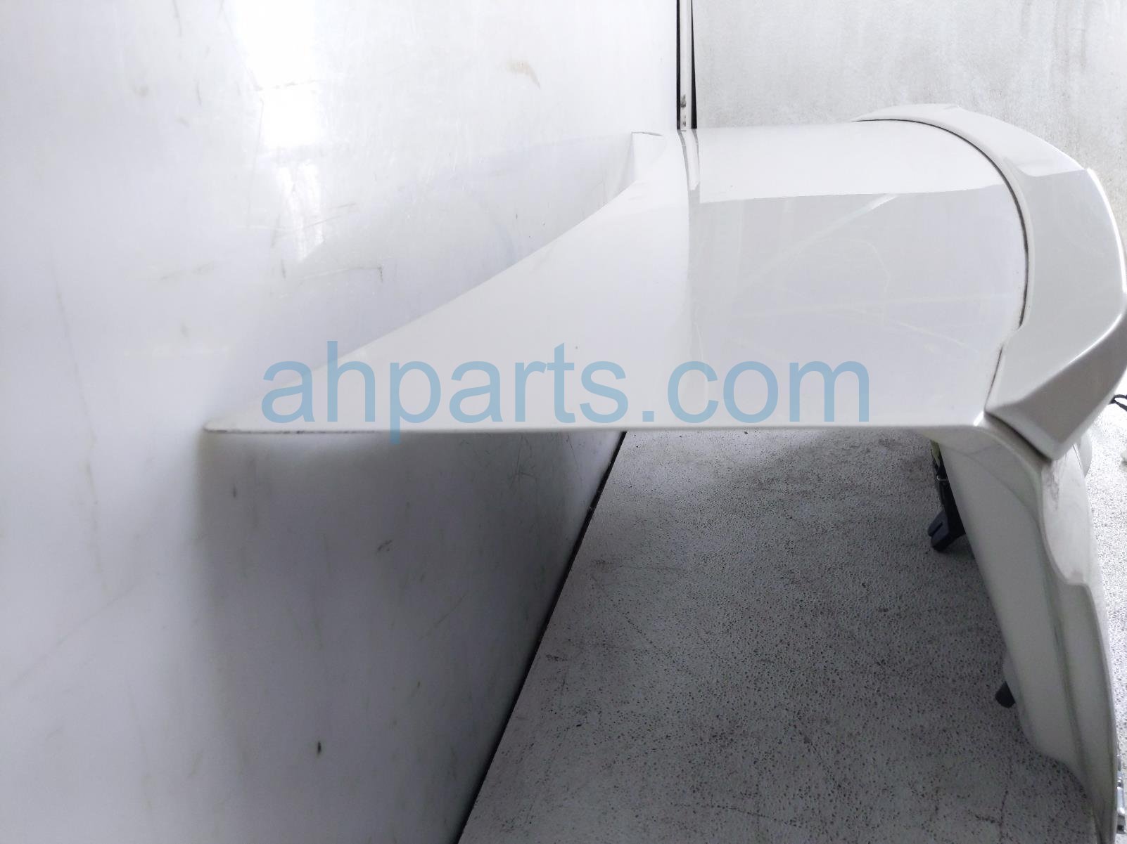 2017 Subaru WRX Trunk / Decklid W/spoiler/cam white 57509VA0509P Replacement 2017 Subaru WRX Trunk / Decklid W/spoiler/cam white 57509VA0509P Replacement thumbnail