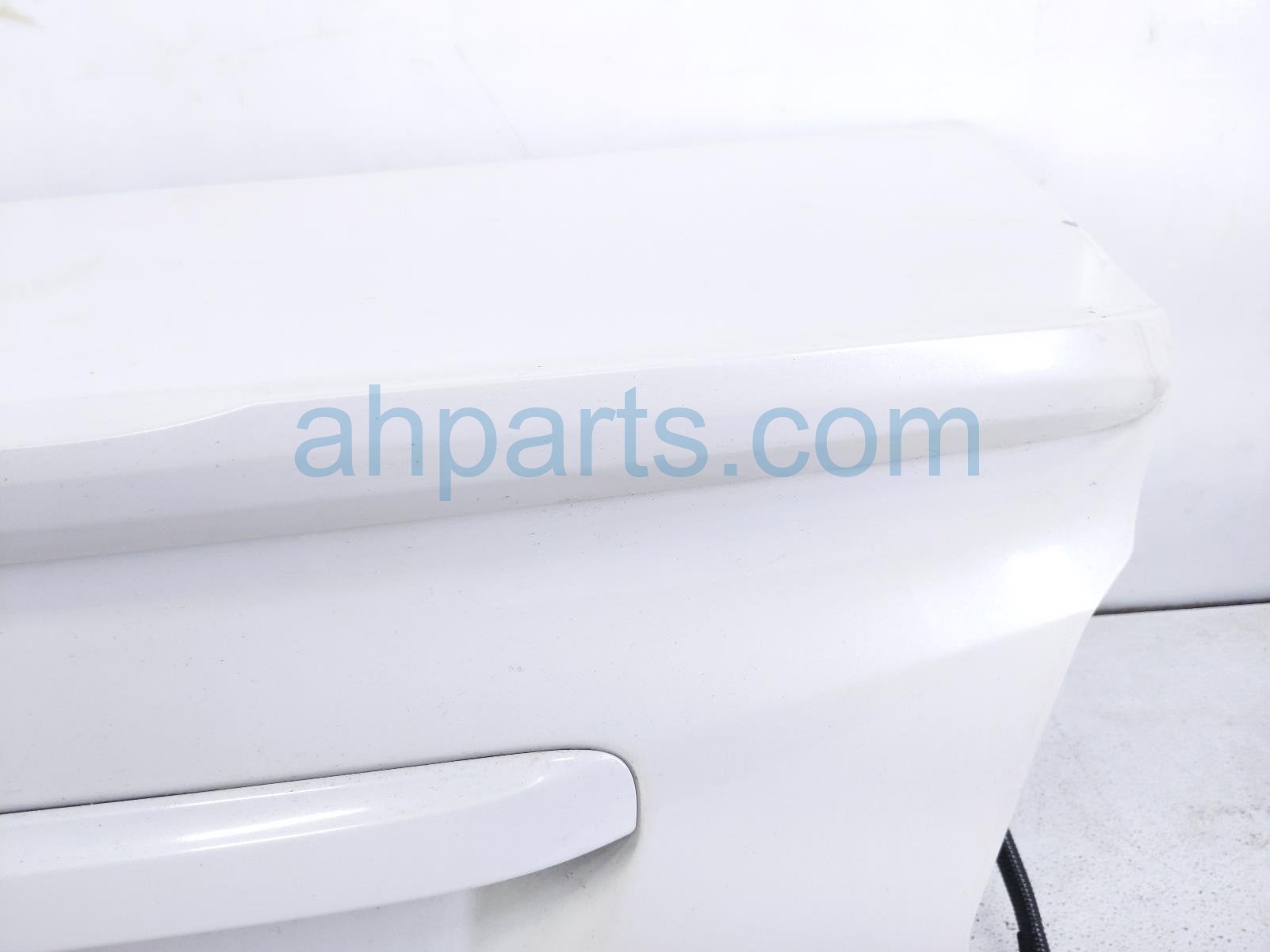 2017 Subaru WRX Trunk / Decklid W/spoiler/cam white 57509VA0509P Replacement 2017 Subaru WRX Trunk / Decklid W/spoiler/cam white 57509VA0509P Replacement thumbnail