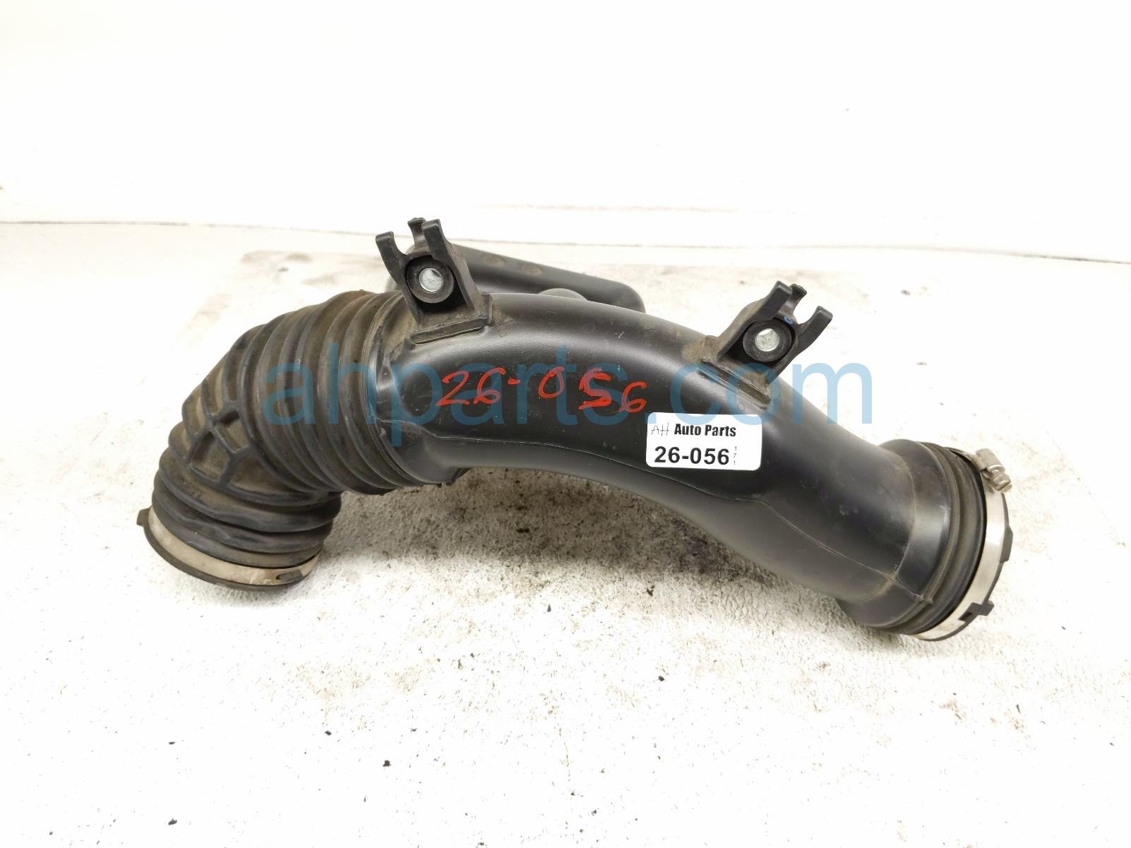 2017 Jeep Wrangler Air Intake Hose Tube W/resonator 4627065AD Replacement 2017 Jeep Wrangler Air Intake Hose Tube W/resonator 4627065AD Replacement thumbnail