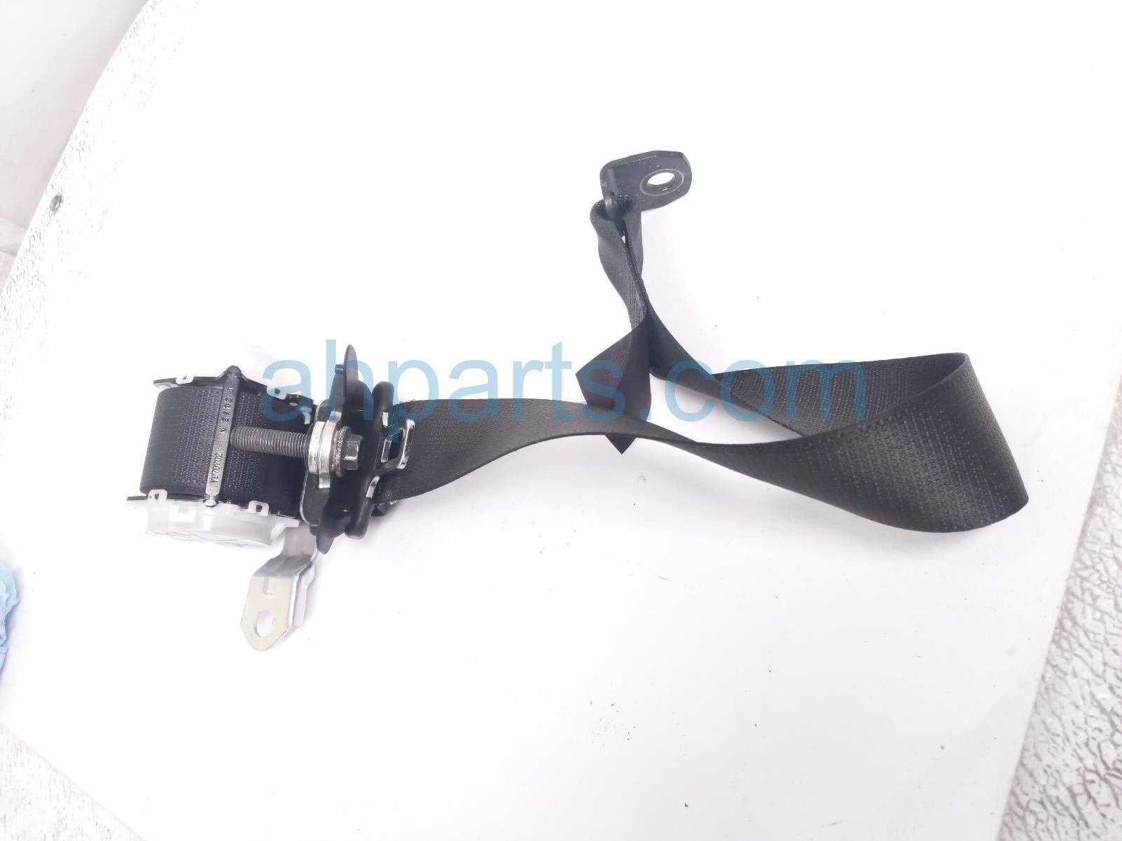 2023 Subaru Ascent Rear Seat 3rd Row Driver Belt Retractor Black 64625XC01DVH Replacement 2023 Subaru Ascent Rear Seat 3rd Row Driver Belt Retractor Black 64625XC01DVH Replacement thumbnail