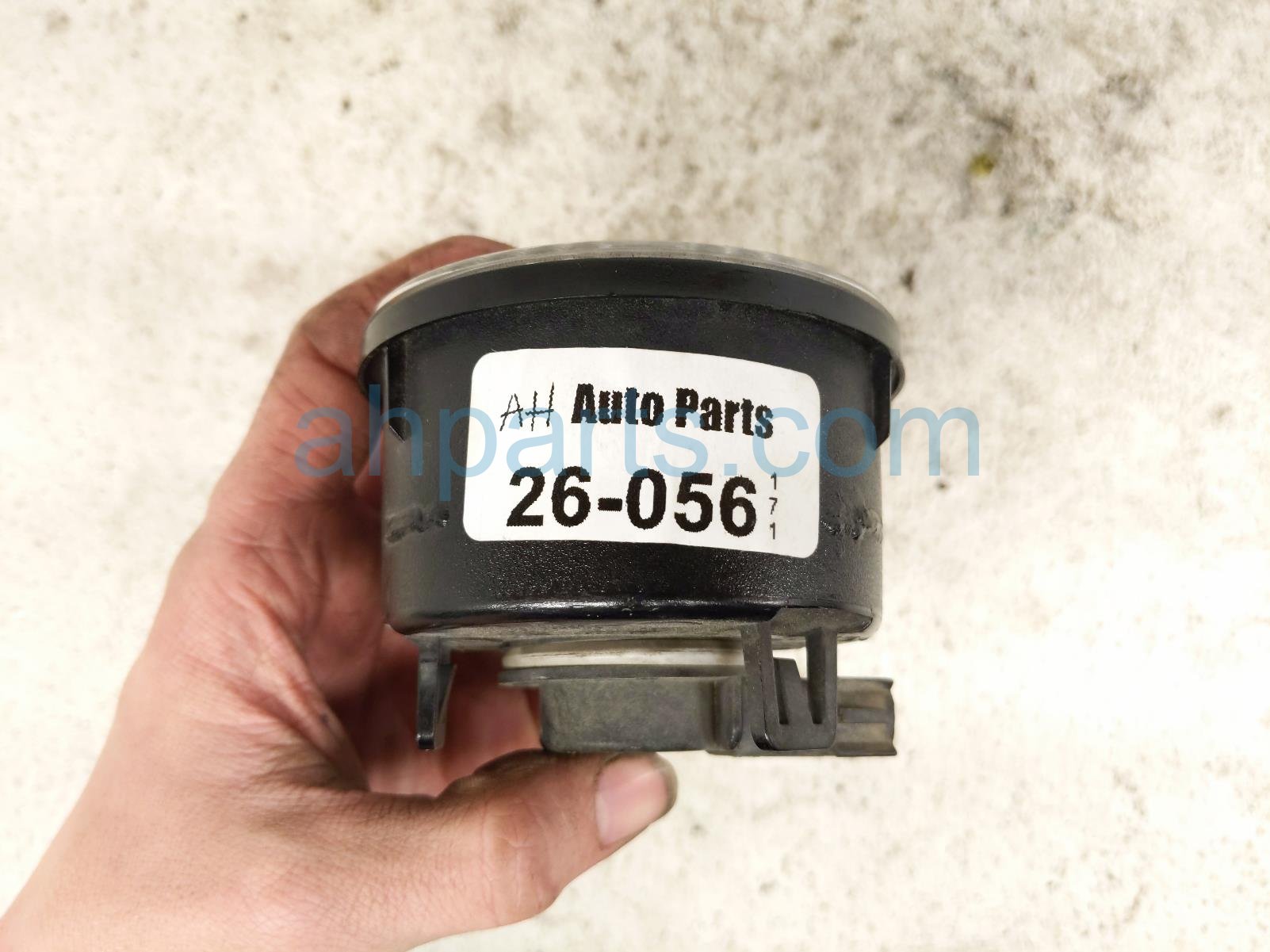 2017 Jeep Wrangler Passenger Turn Signal Lamp / Light 68200290AA Replacement 2017 Jeep Wrangler Passenger Turn Signal Lamp / Light 68200290AA Replacement thumbnail