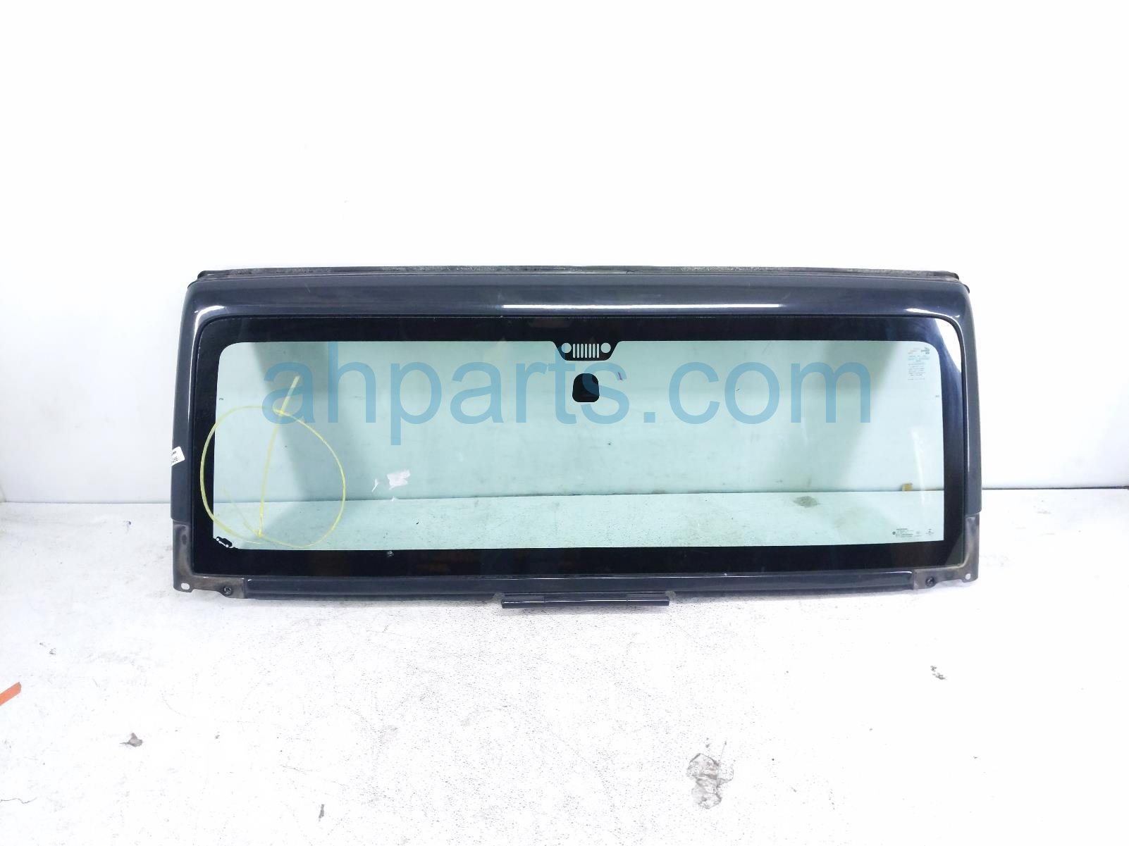 2017 Jeep Wrangler Window Glass Windhshield & Frame Assembly Grey 68088537AA Replacement 2017 Jeep Wrangler Window Glass Windhshield & Frame Assembly Grey 68088537AA Replacement thumbnail