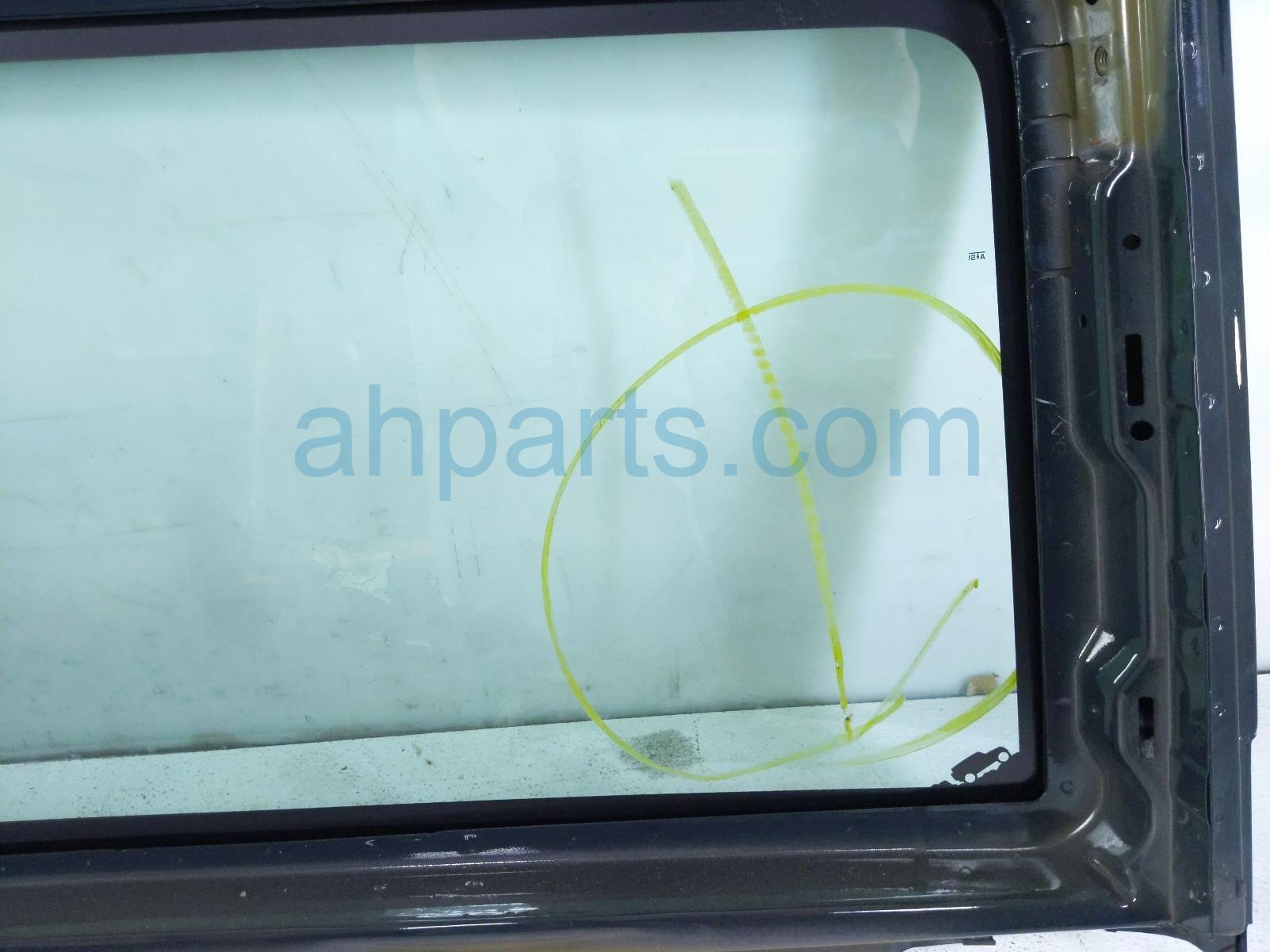 2017 Jeep Wrangler Window Glass Windhshield & Frame Assembly Grey 68088537AA Replacement 2017 Jeep Wrangler Window Glass Windhshield & Frame Assembly Grey 68088537AA Replacement thumbnail