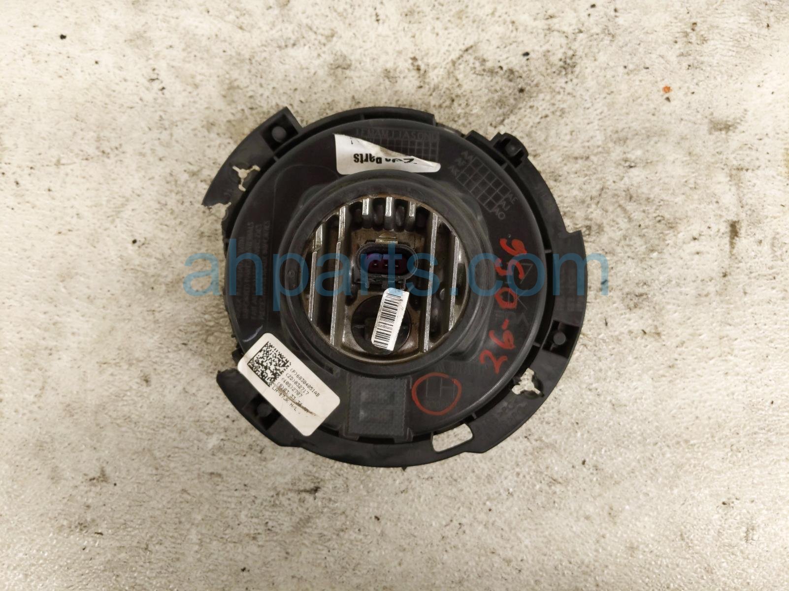 2017 Jeep Wrangler Headlight Driver Headlamp / Light Led 68304051AB Replacement 2017 Jeep Wrangler Headlight Driver Headlamp / Light Led 68304051AB Replacement thumbnail