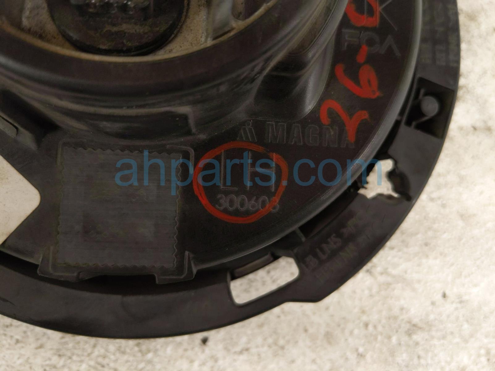 2017 Jeep Wrangler Headlight Driver Headlamp / Light Led 68304051AB Replacement 2017 Jeep Wrangler Headlight Driver Headlamp / Light Led 68304051AB Replacement thumbnail